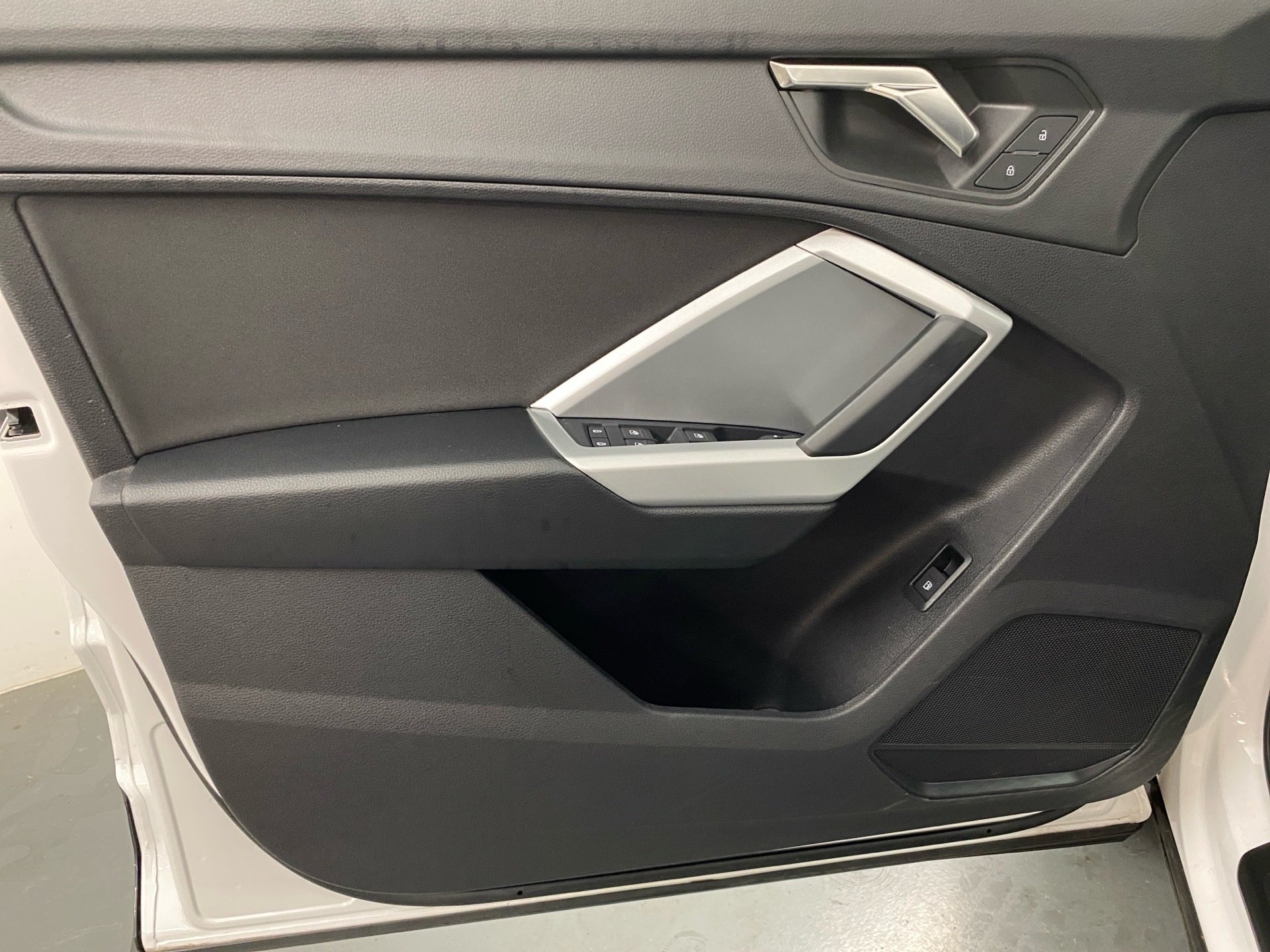 Q3 Sportback 45 TFSI e AHK Rückfahrkamera AHK LM