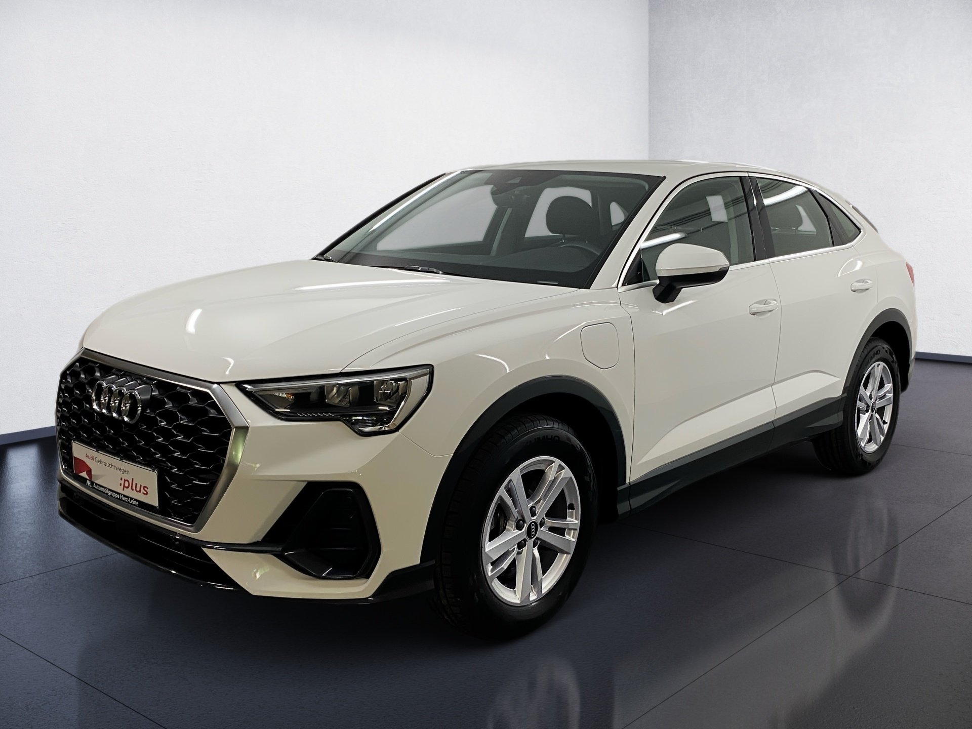 Q3 Sportback 45 TFSI e AHK Rückfahrkamera AHK LM