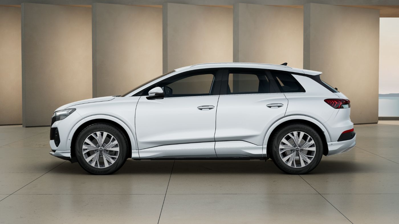 Q4 e-tron 55 e-tron quattro 250 kW Navi plus HuD Rückfahrkamera
