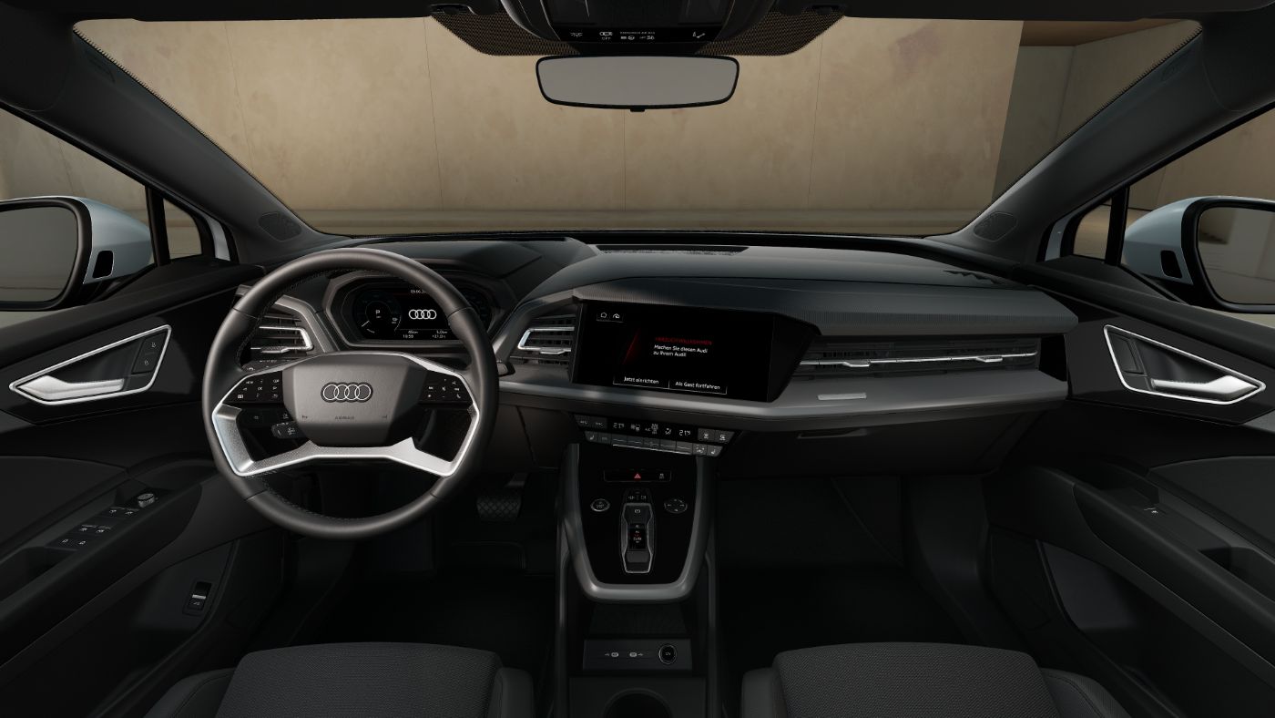 Q4 e-tron 55 e-tron quattro 250 kW Navi plus HuD Rückfahrkamera