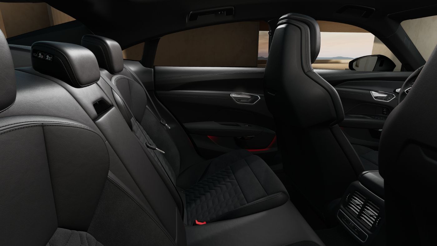 e-tron GT quattro 350 kW B&O Matrix-LED 360 ACC