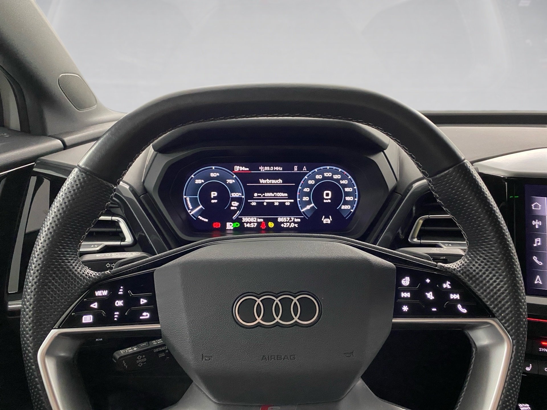 Q4 Sportback e-tron 35 e-tron 125 kW 2x S line Matrix-LED