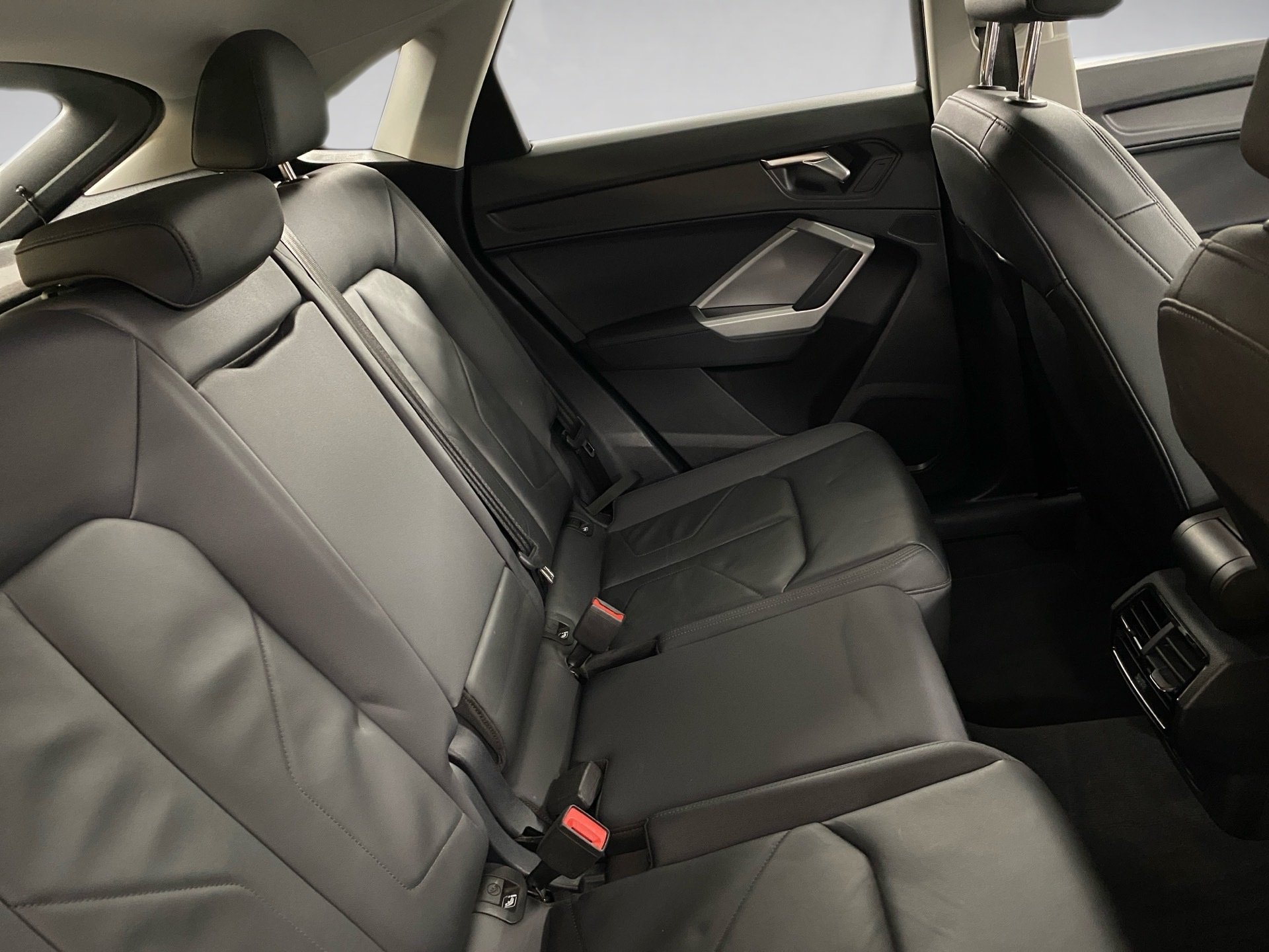 Q3 Sportback 35 TDI AHK Verkehrszeichenerkennung