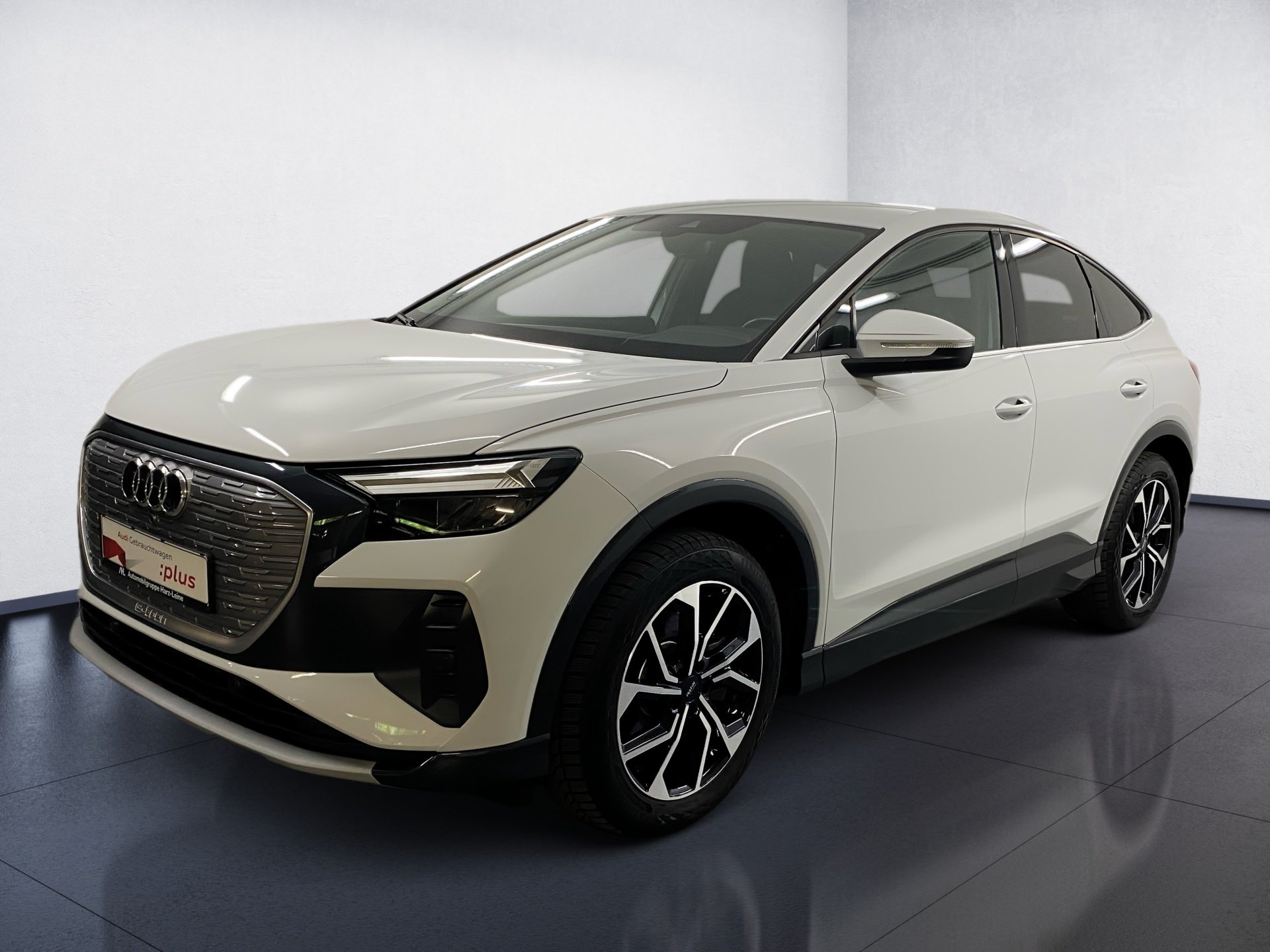 Q4 Sportback e-tron 40 e-tron 150 kW Navi+ Komfortschlüssel Standklima