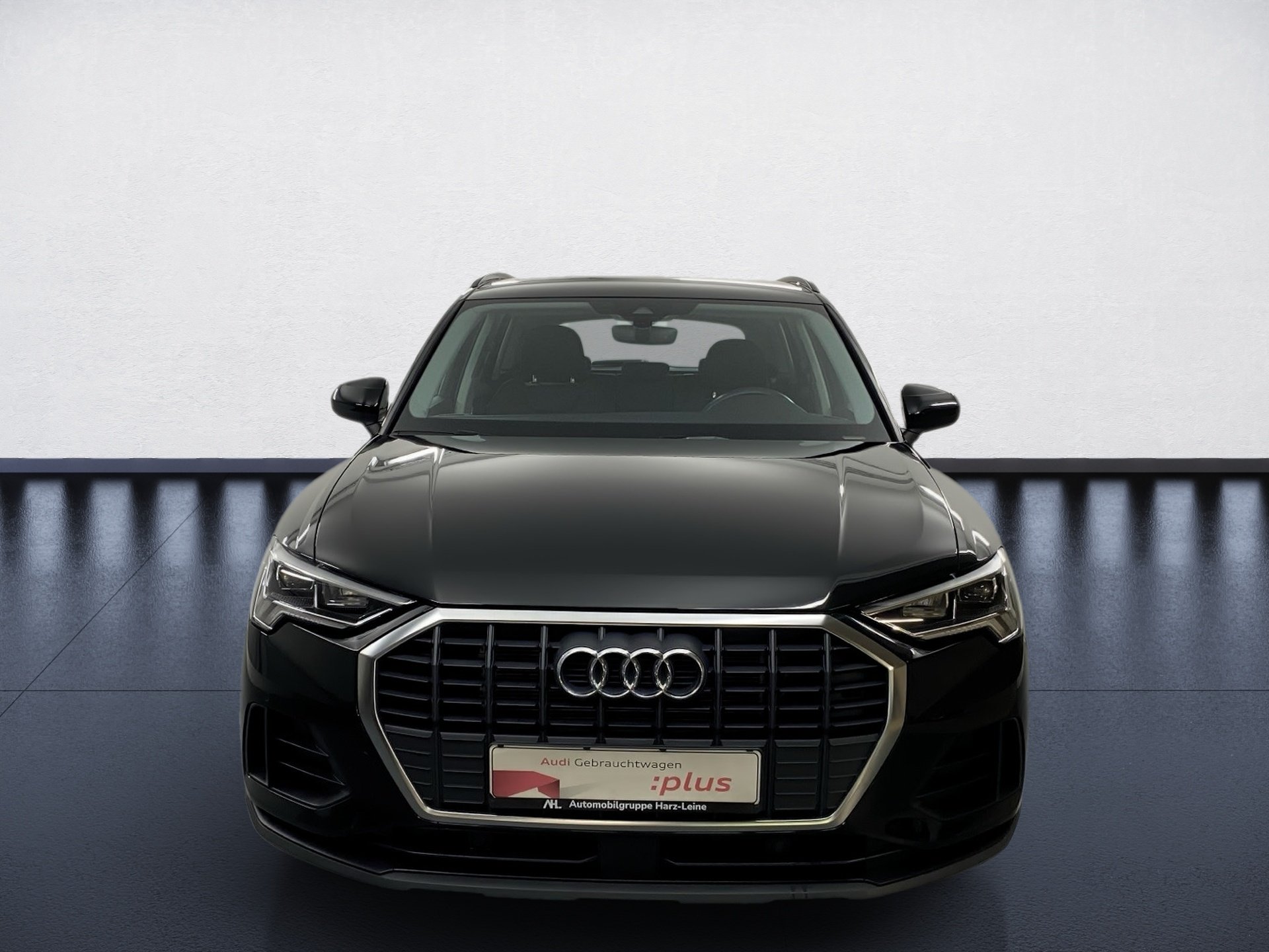Q3 35 TFSI AHK Navi+ LED 2xKlima AHK AUT KlimaA