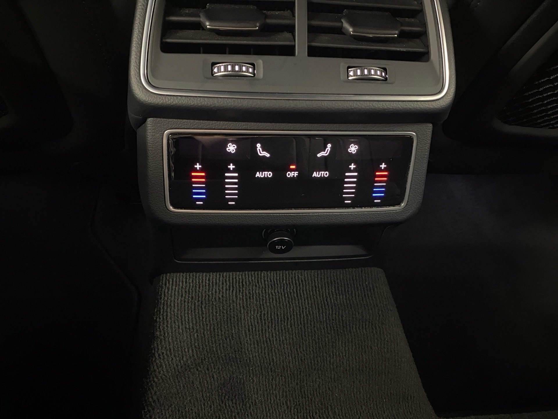 A6 Avant sport 40 TDI HuD Pano 3xKlima ACC AHK