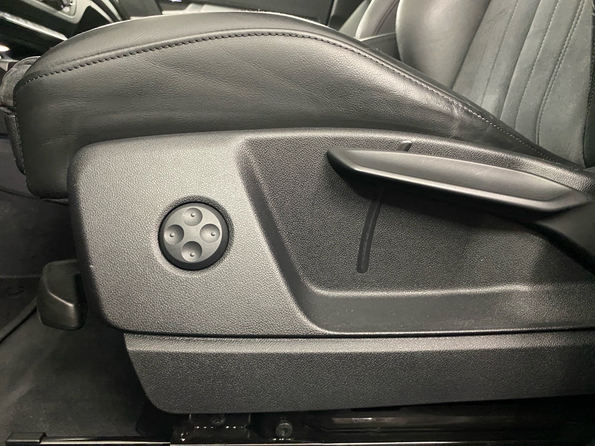 Q5 Sportback advanced 40 TFSI quattro AHK Smartphone Interface