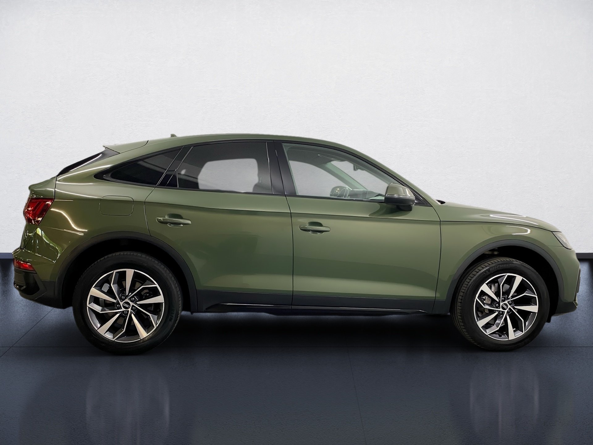 Q5 Sportback advanced 40 TFSI quattro AHK Smartphone Interface