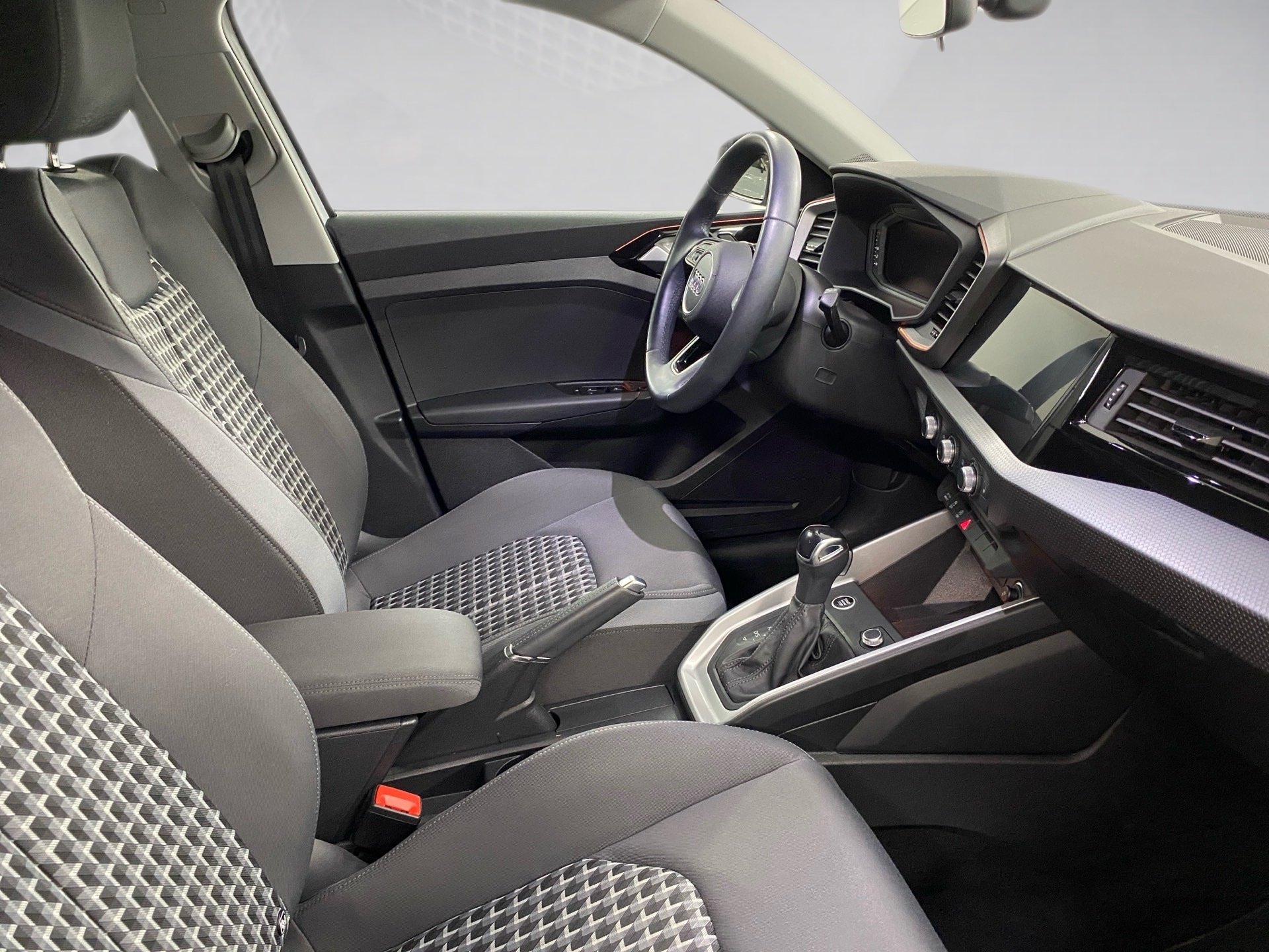 A1 Sportback 40 TFSI LED Smartphone Interface S line