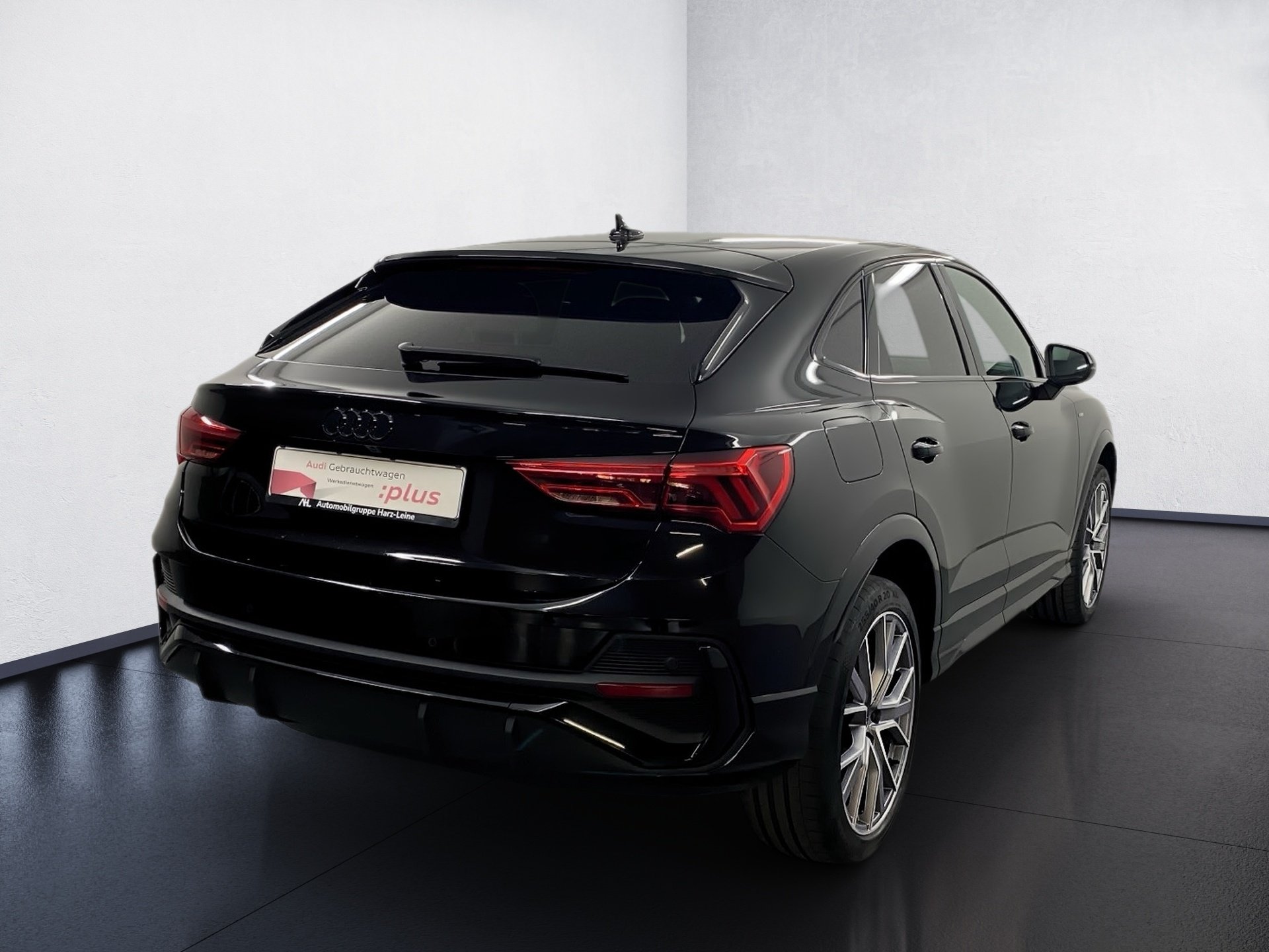 Q3 Sportback 45 TFSI e vorb. AHK S line Smartphone Interface
