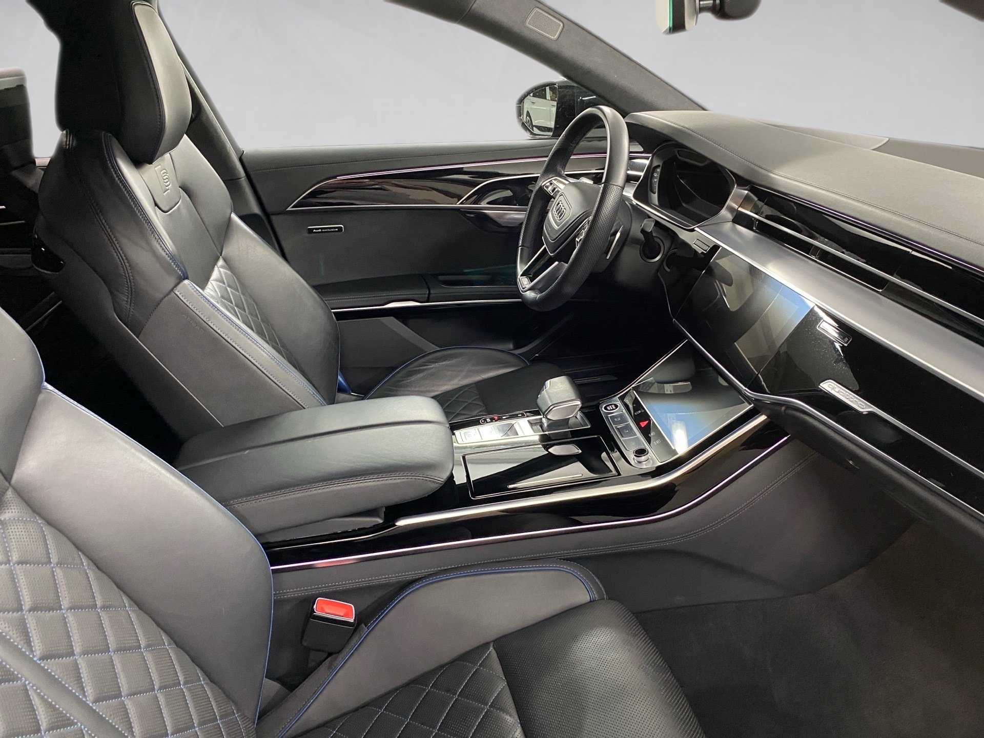 A8 60 TFSI e quattro AHK HuD S line 360 3xKlima