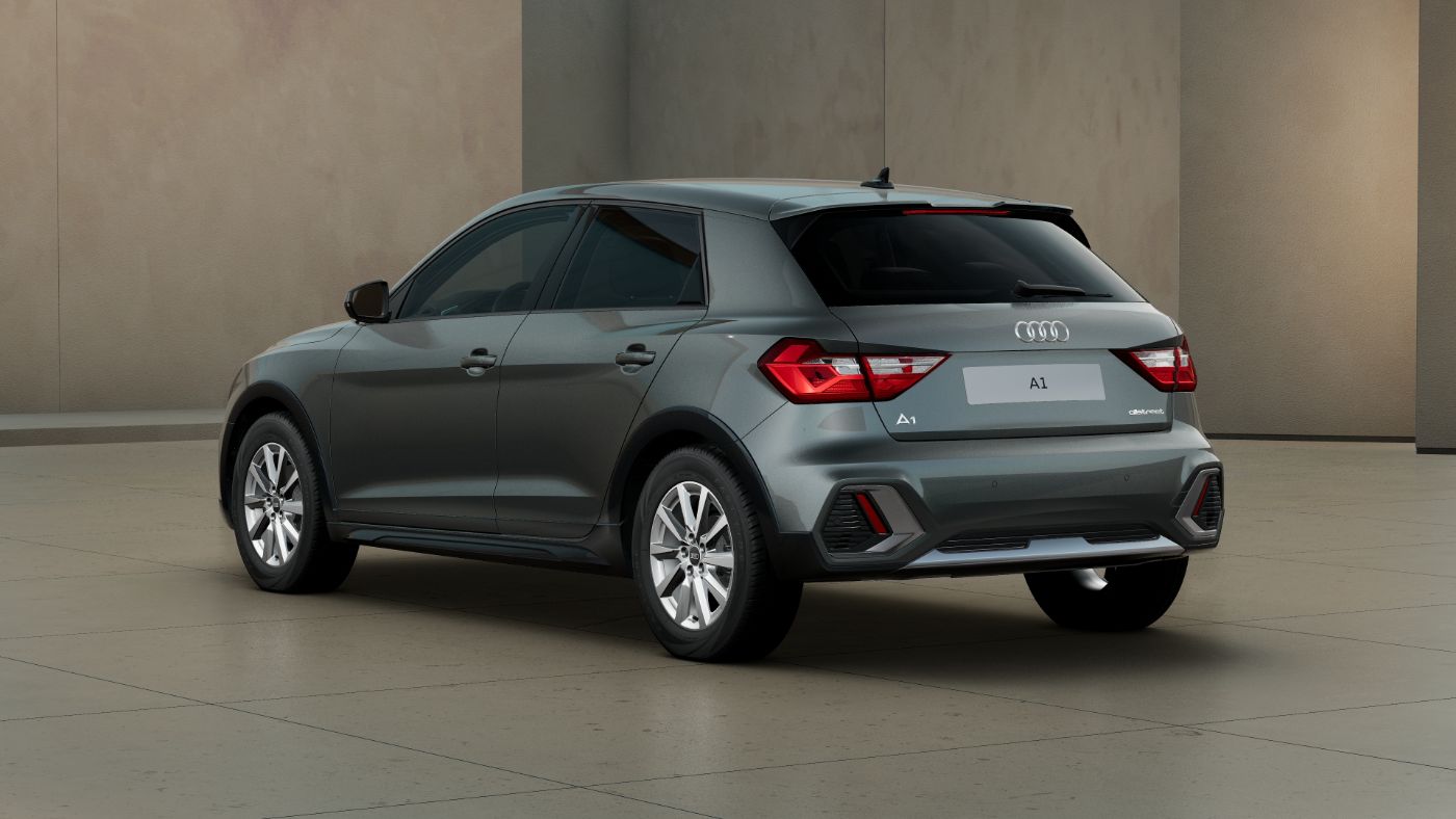 A1 allstreet 30 TFSI Sportsitze Smartphone Interface