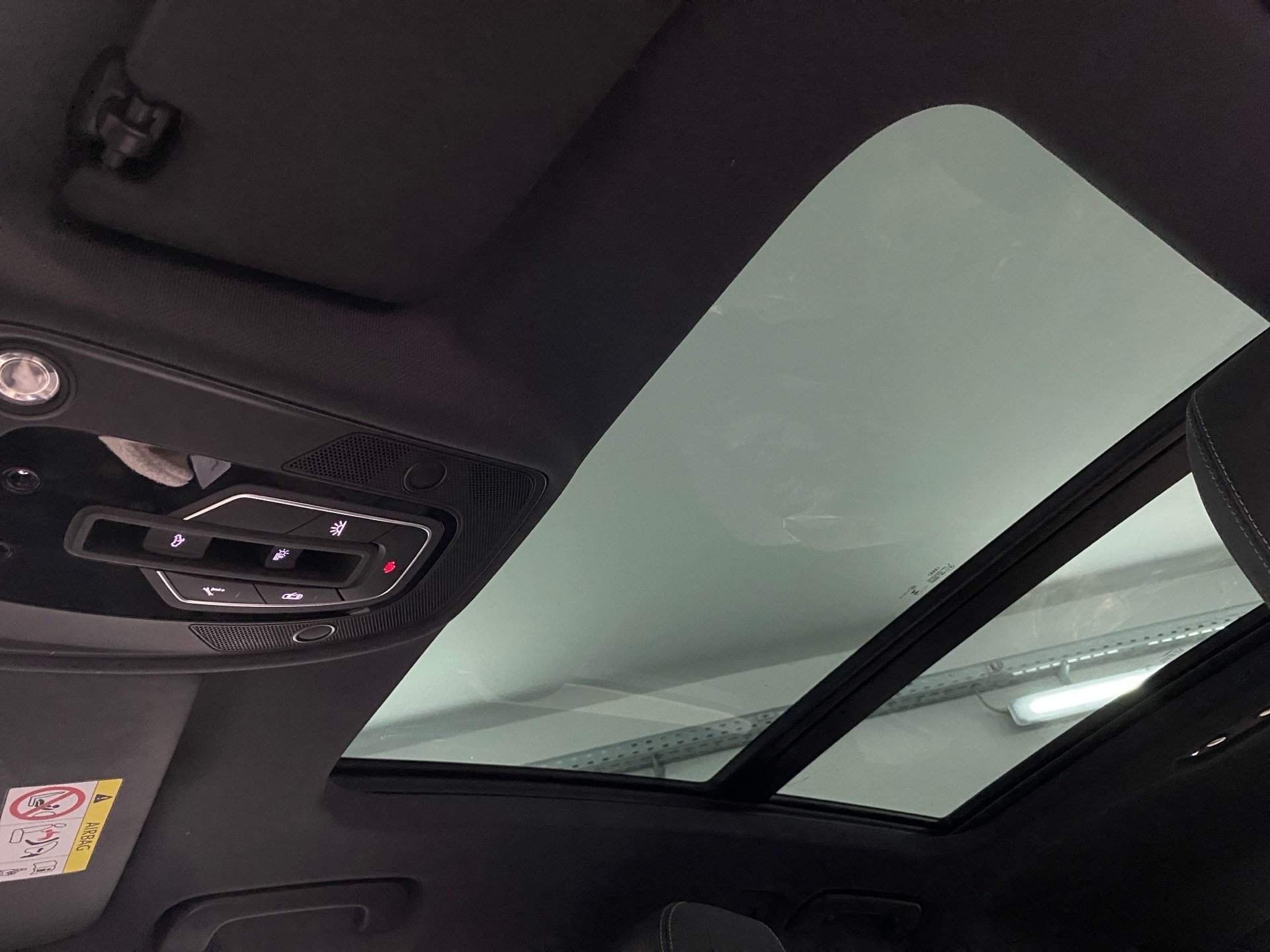 A4 Avant 40 TDI quattro AHK S line Pano ACC AHK