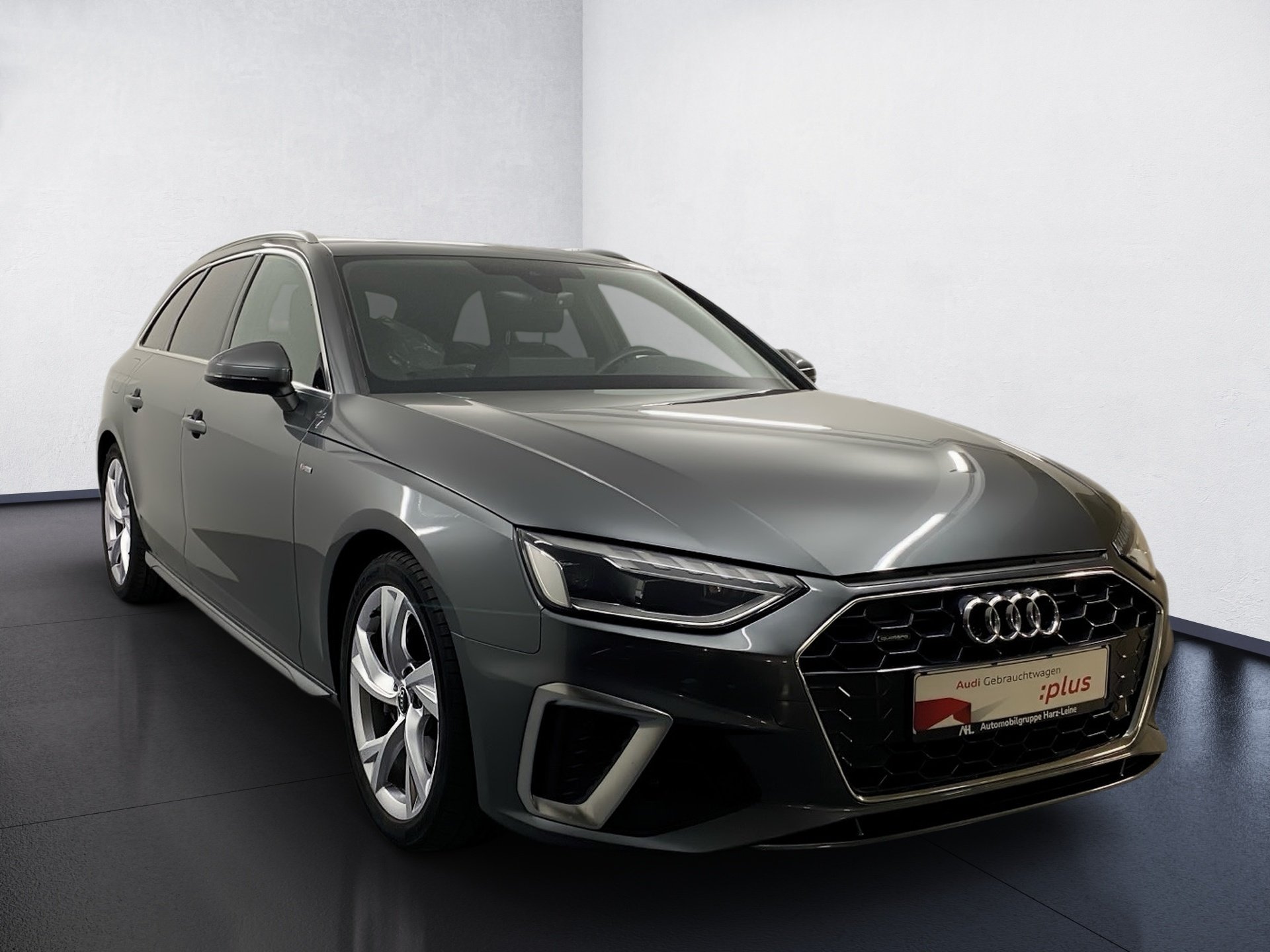 A4 Avant 40 TDI quattro AHK S line Pano ACC AHK