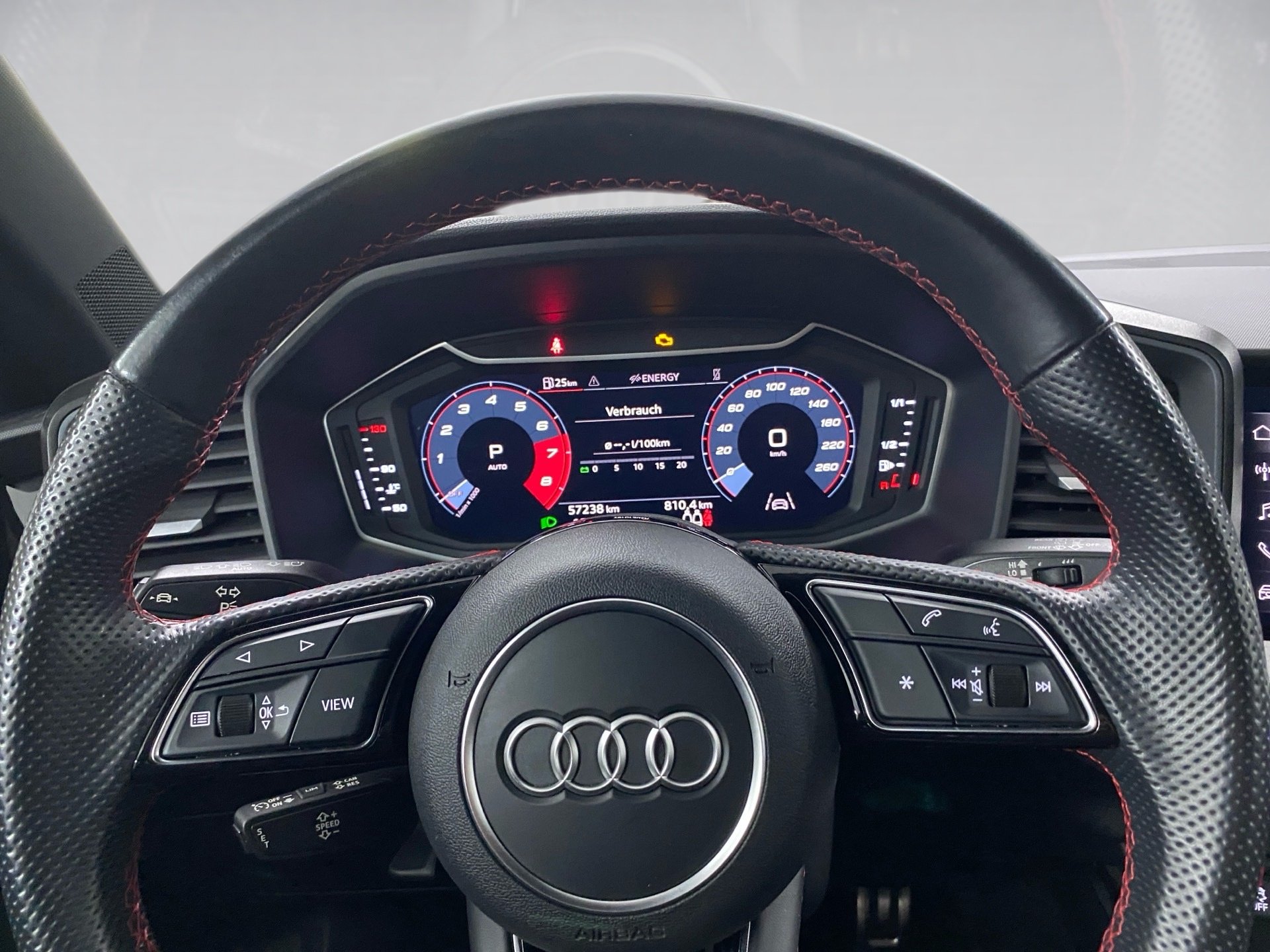 A1 Sportback 30 TFSI S line LED Smartphone Interface