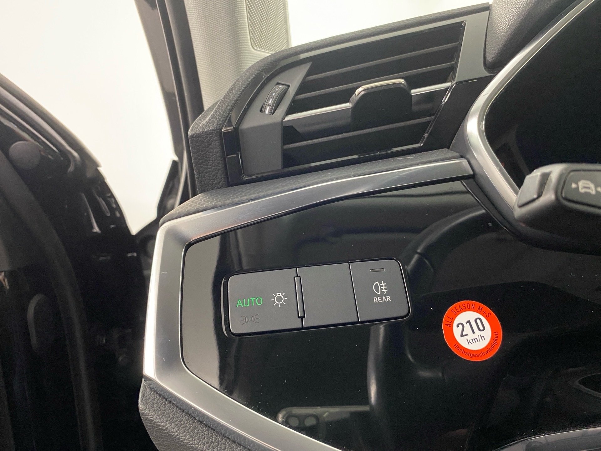 Q3 advanced 35 TDI quattro AHK Standheizung ACC
