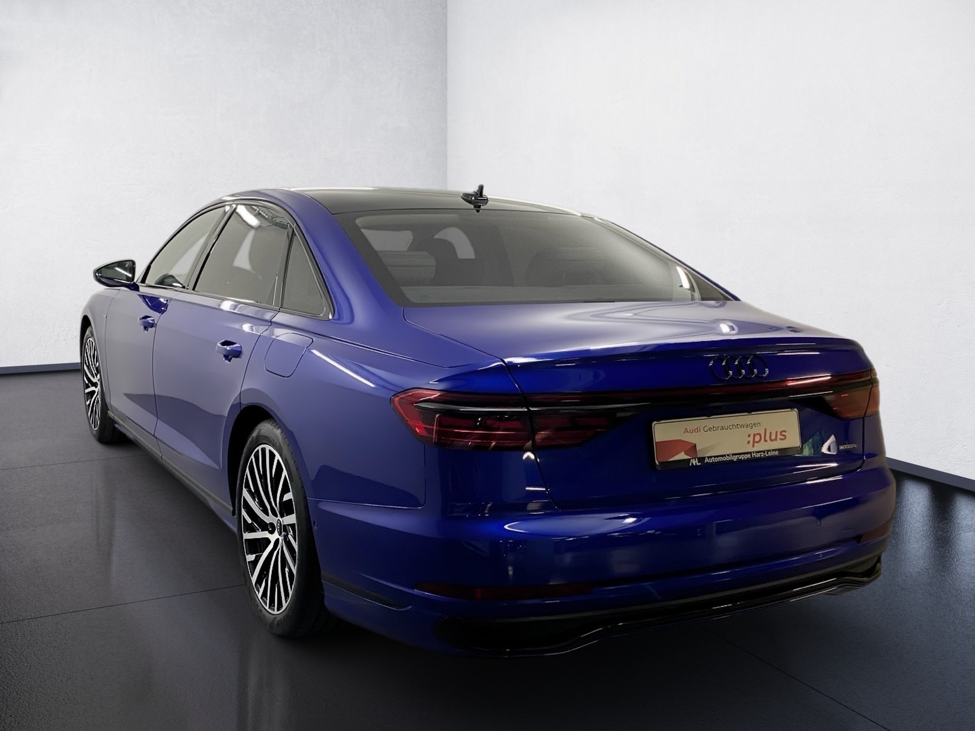 A8 lang 60 TFSI e quattro Pano Nachtsicht S line