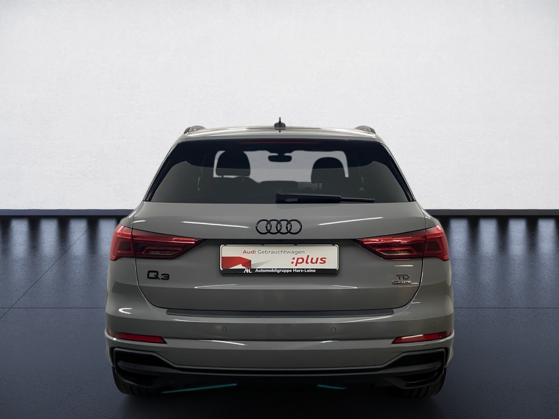 Q3 35 TDI quattro S line AHK Pano 2xKlima 360 LM