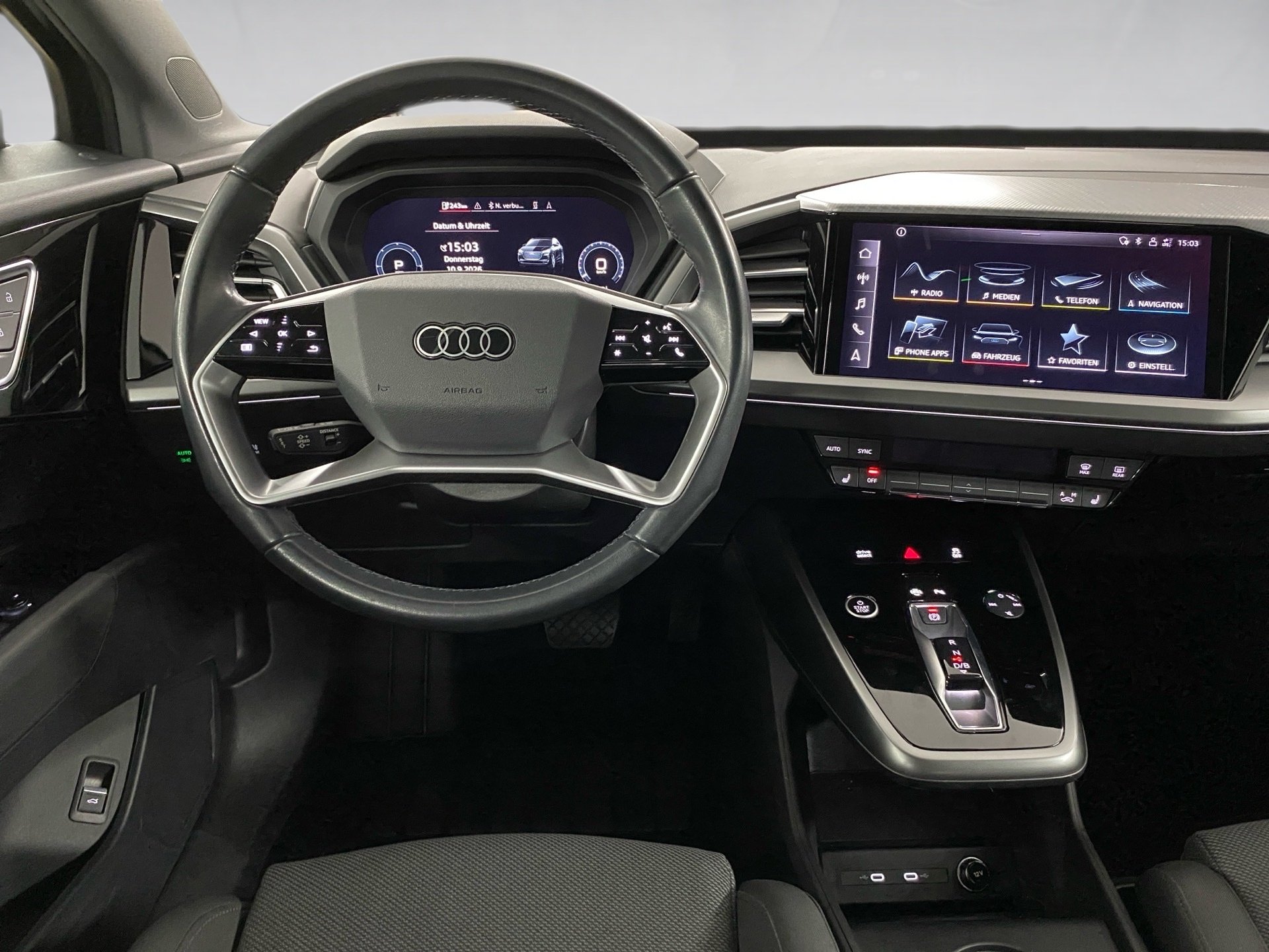 Q4 Sportback e-tron 40 Panoramadach Matrix MMI