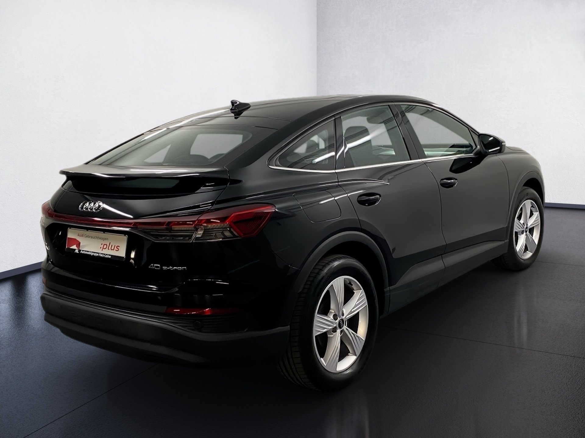 Q4 Sportback e-tron 40 Panoramadach Matrix MMI