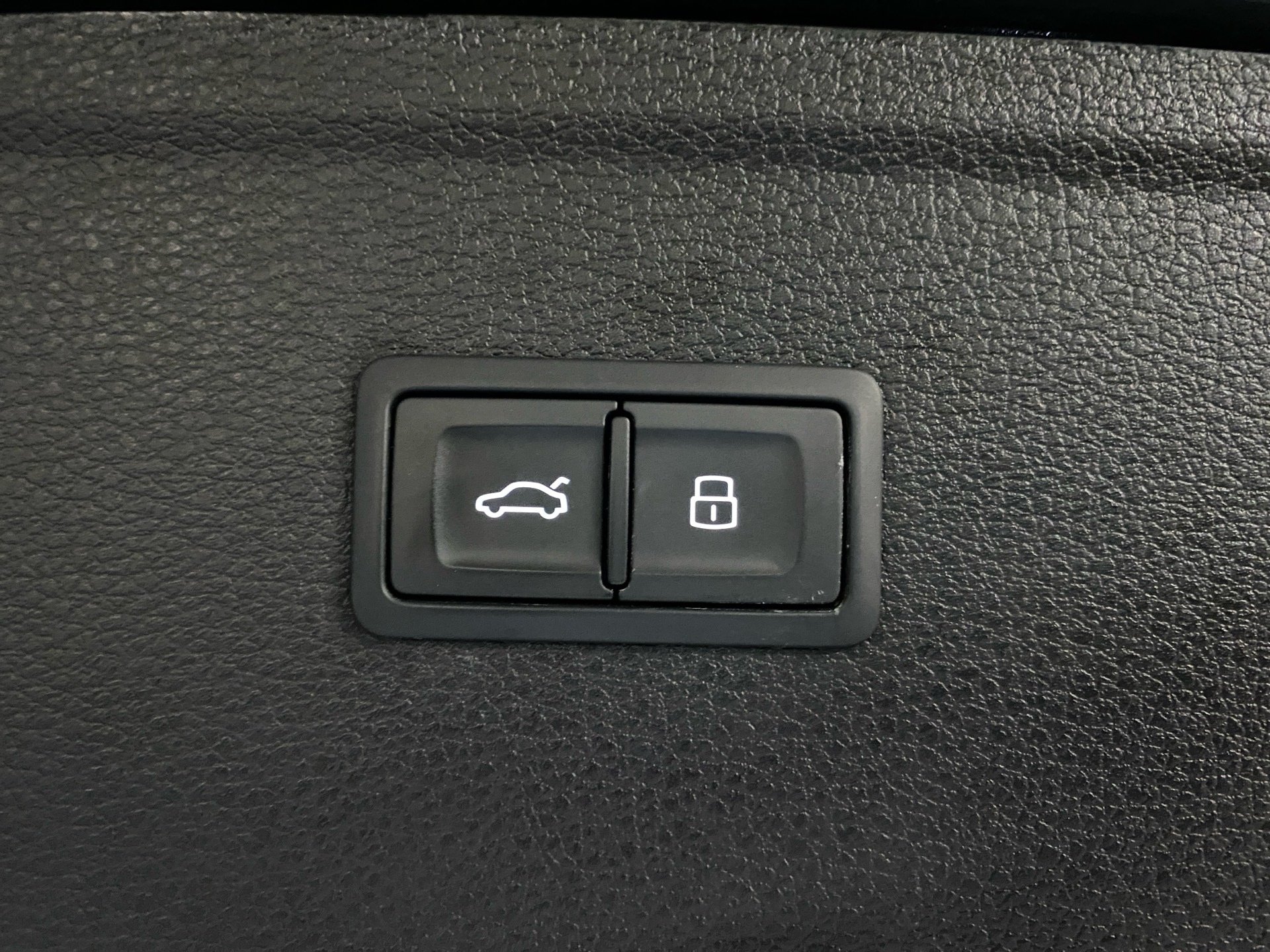 Q5 advanced 40 TDI quattro S line HuD Matrix-LED