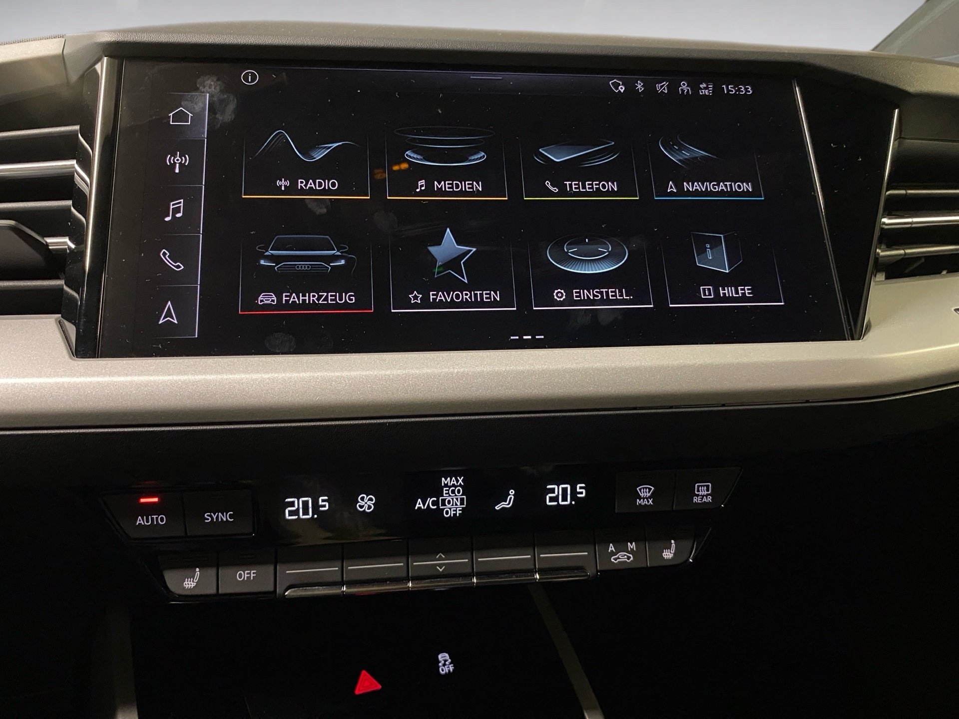 Q4 e-tron 40 e-tron 150 kW Navi plus Pano ACC LM