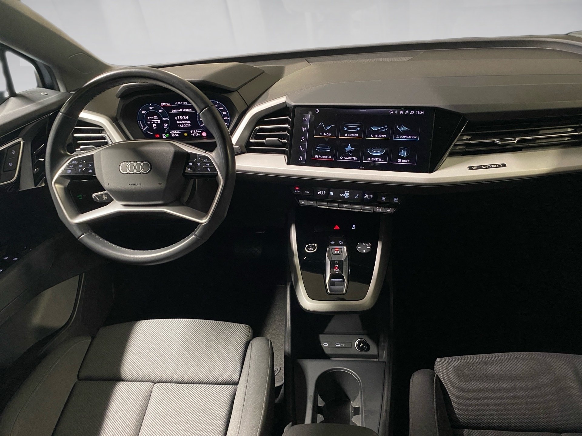 Q4 e-tron 40 e-tron 150 kW Navi plus Pano ACC LM