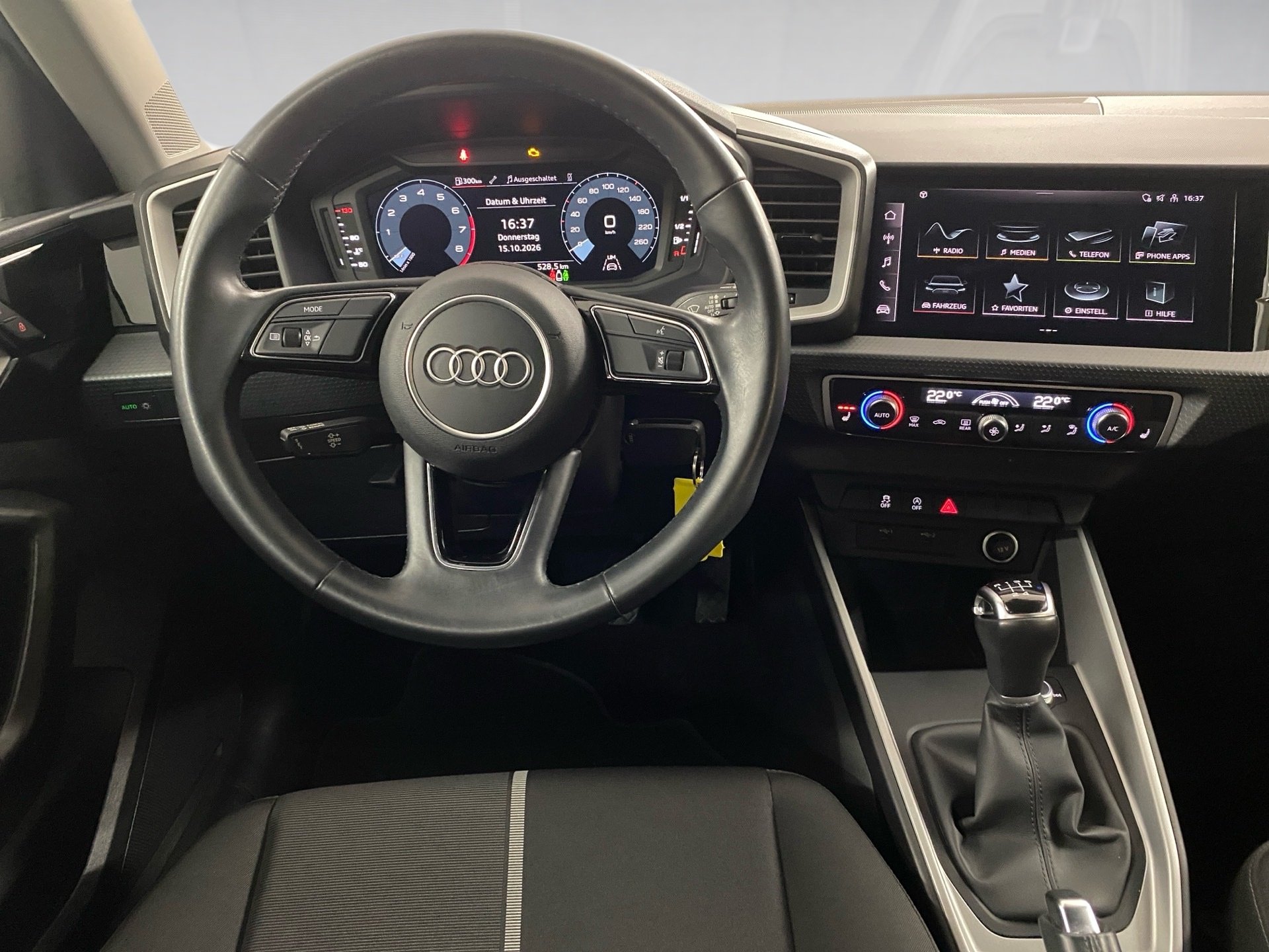 A1 allstreet 25 TFSI Smartphone Interface KlimaA