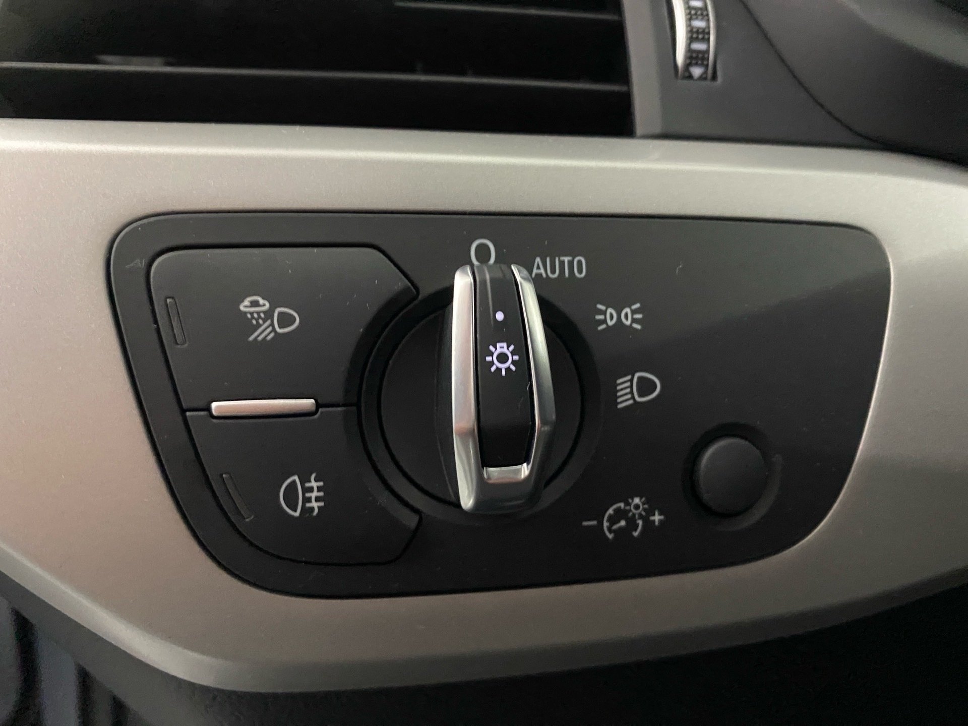 A4 allroad 40 TDI quattro AHK Navi plus ACC AHK