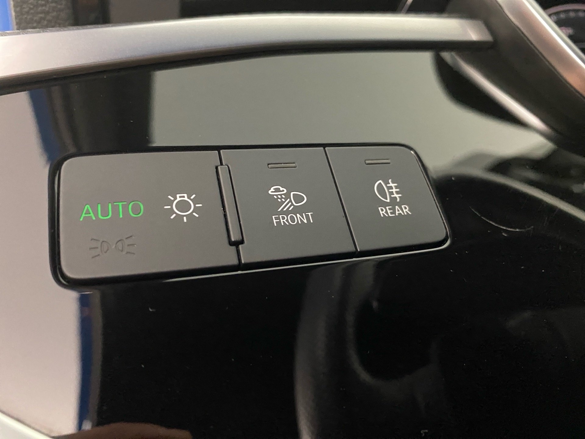 Q3 45 TFSI e 2x S-line Pano 2xKlima 360 ACC AUT