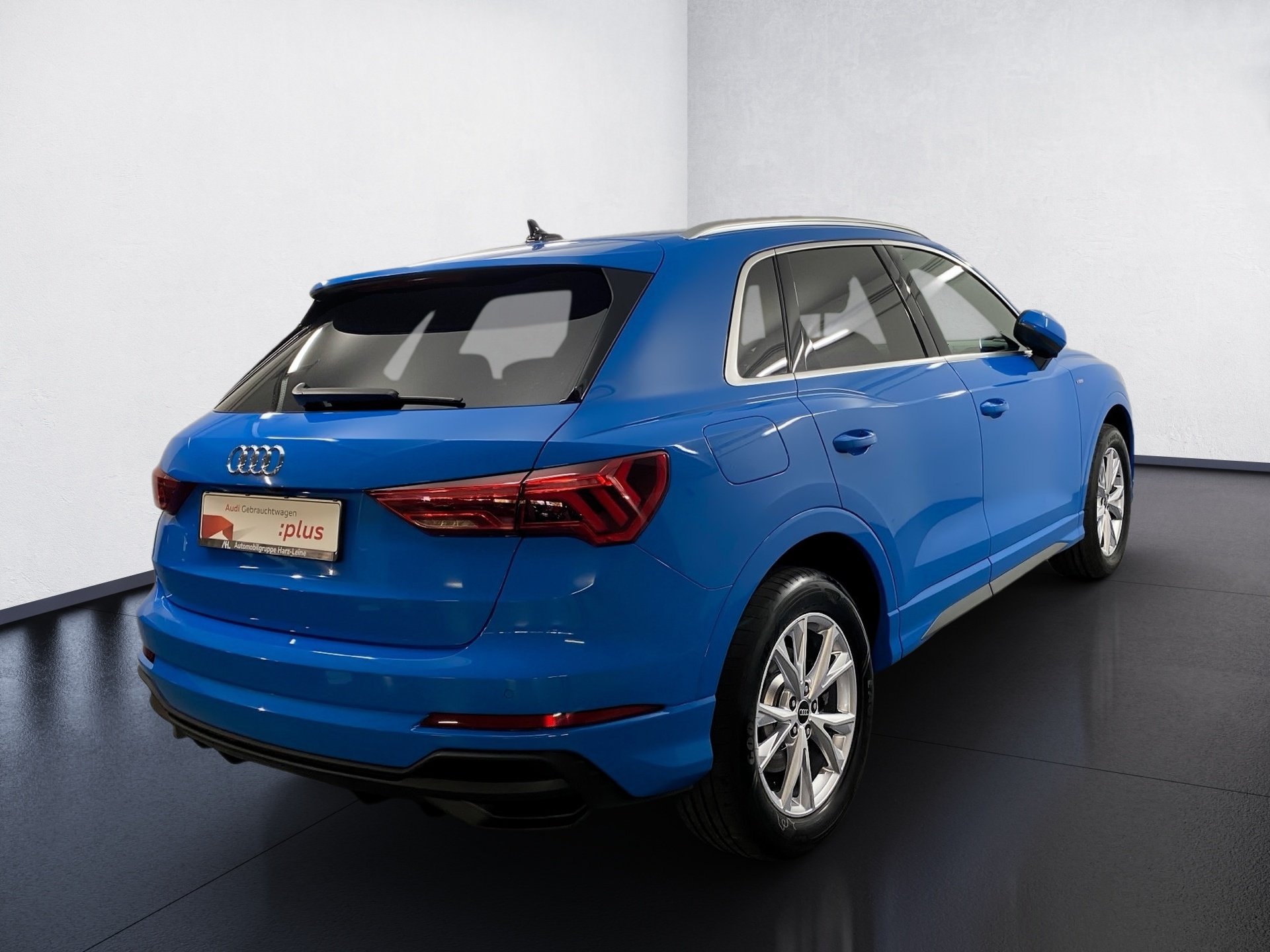 Q3 45 TFSI e 2x S-line Pano 2xKlima 360 ACC AUT
