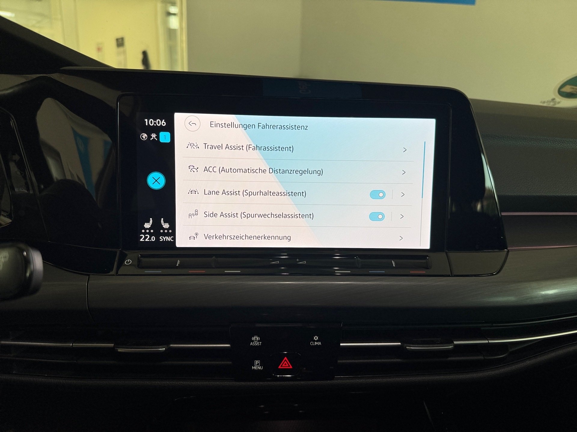 Golf VIII Variant STYLE TDI DSG+ALU 17+TRAVEL ASSIST+RÜCKFAHRKAMERA+LED-PLUS+APP CONNECT
