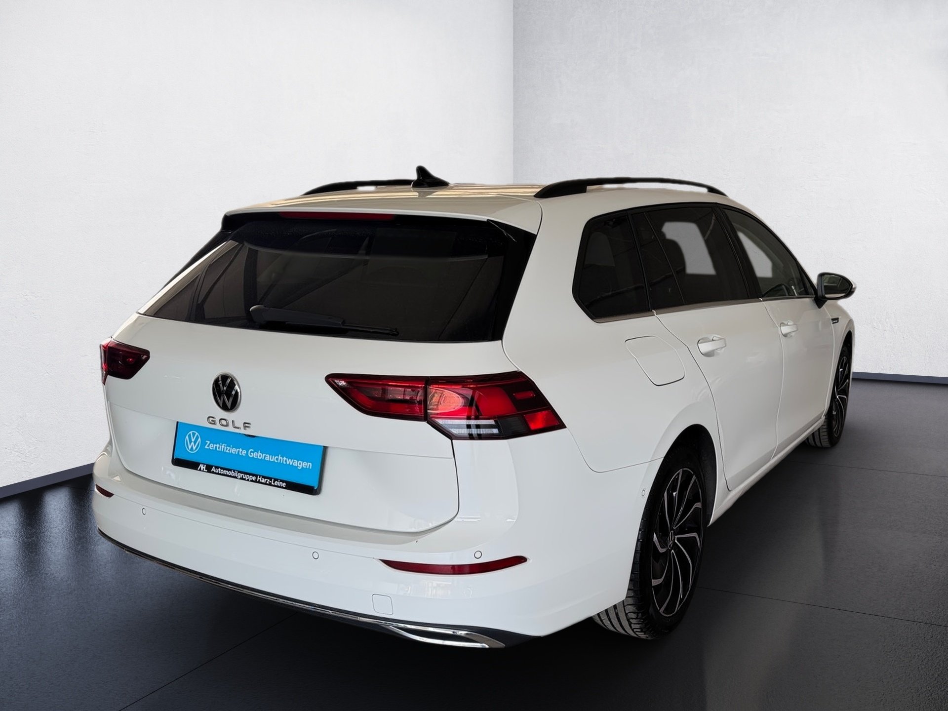 Golf VIII Variant STYLE TDI DSG+ALU 17+TRAVEL ASSIST+RÜCKFAHRKAMERA+LED-PLUS+APP CONNECT