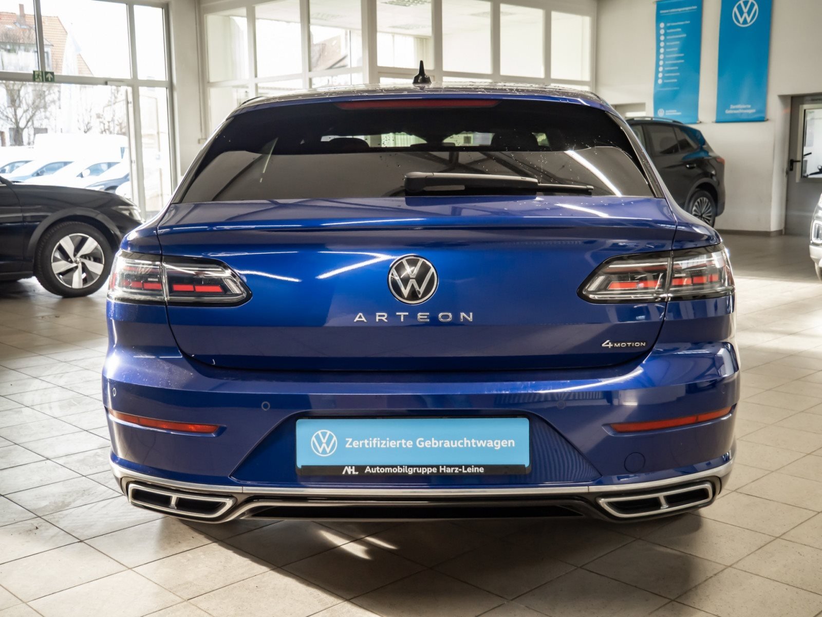 Arteon Shootingbrake R-LINE TSI DSG 4MOTION+ALU 20+HARMAN/KARDON+DCC+360°KAMERA+HUD+STANDHEIZ