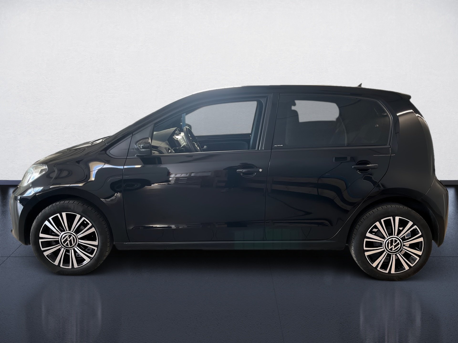 up! ACTIVE+ALU 16+EINPARKHILFE+RÜCKFAHRKAMERA+PLUS-PAKET+SITZHEIZUNG+KLIMA