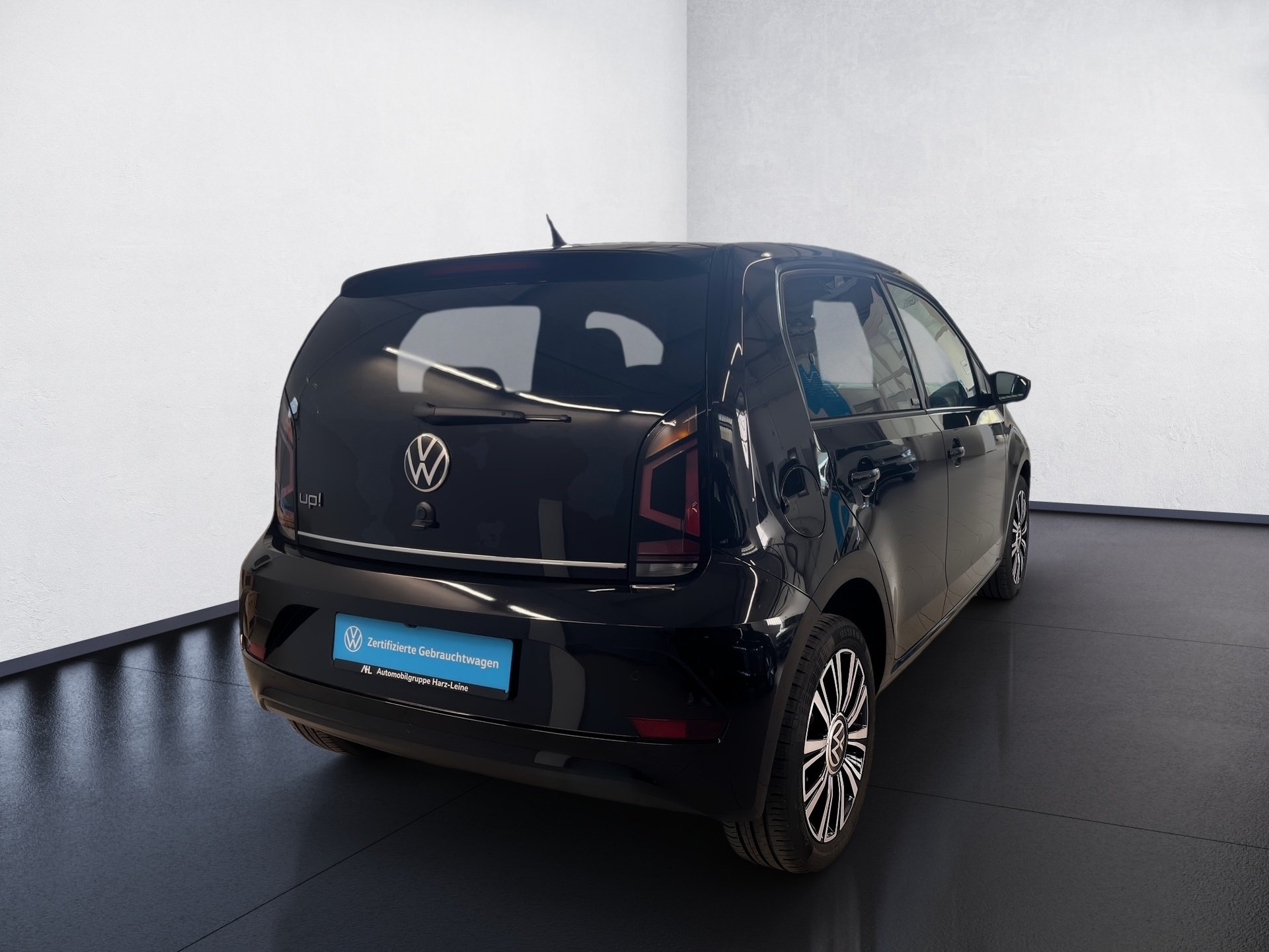 up! ACTIVE+ALU 16+EINPARKHILFE+RÜCKFAHRKAMERA+PLUS-PAKET+SITZHEIZUNG+KLIMA