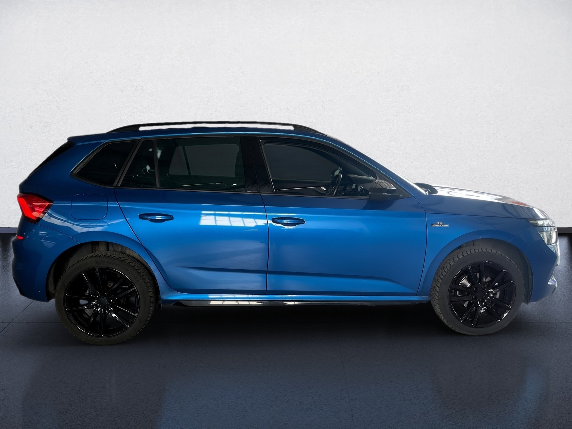 Kamiq MONTE CARLO TSI DSG+ALU 18+AHK+PANO+ACC+NAVI+LED+RÜCKFAHRKAMERA+SIDE ASS