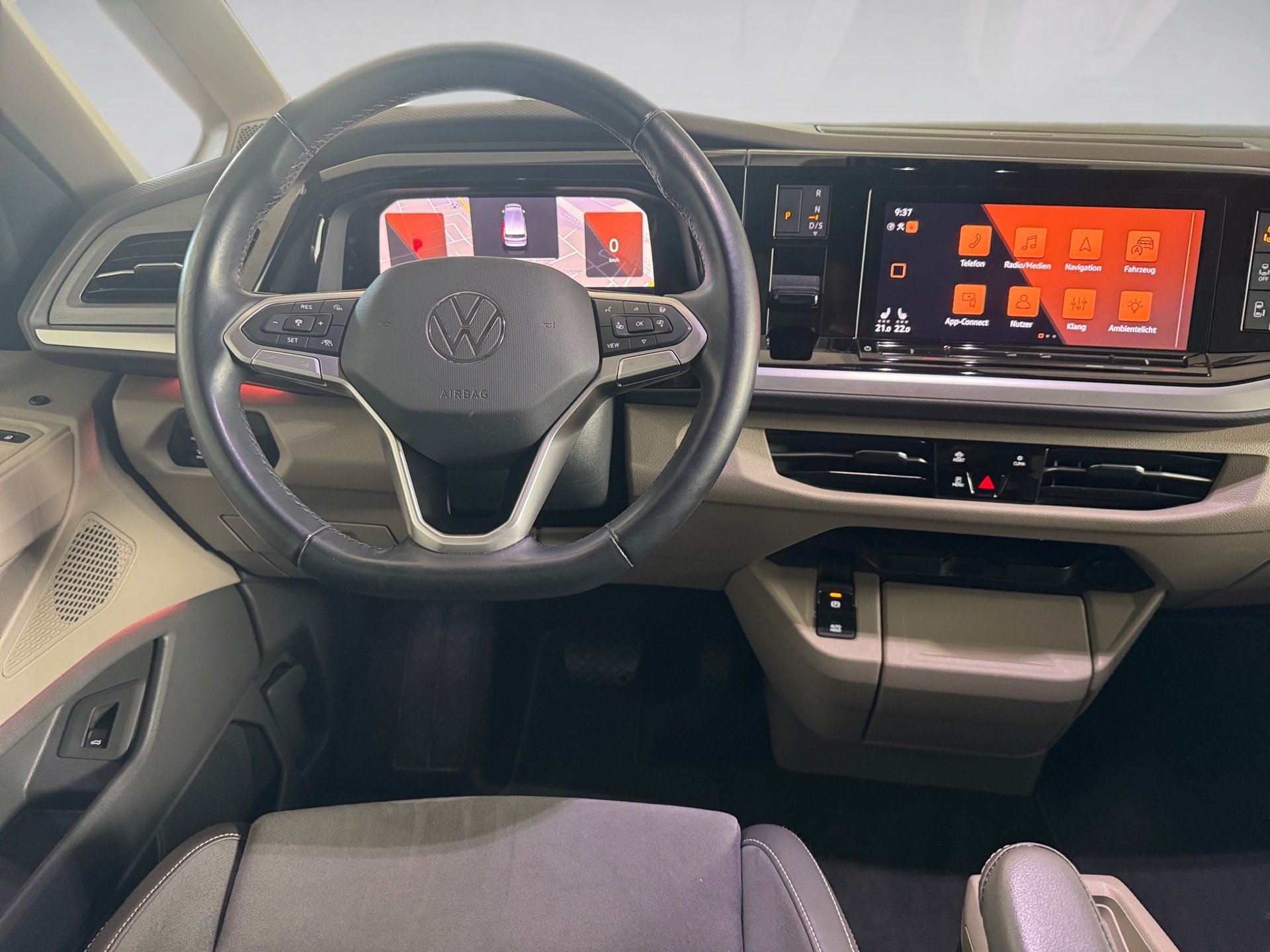T7 Multivan EDITION TSI DSG+ALU 18+AHK+LED-MATRIX+HUD+TRAVEL ASSIST+RÜCKFAHRKAMERA