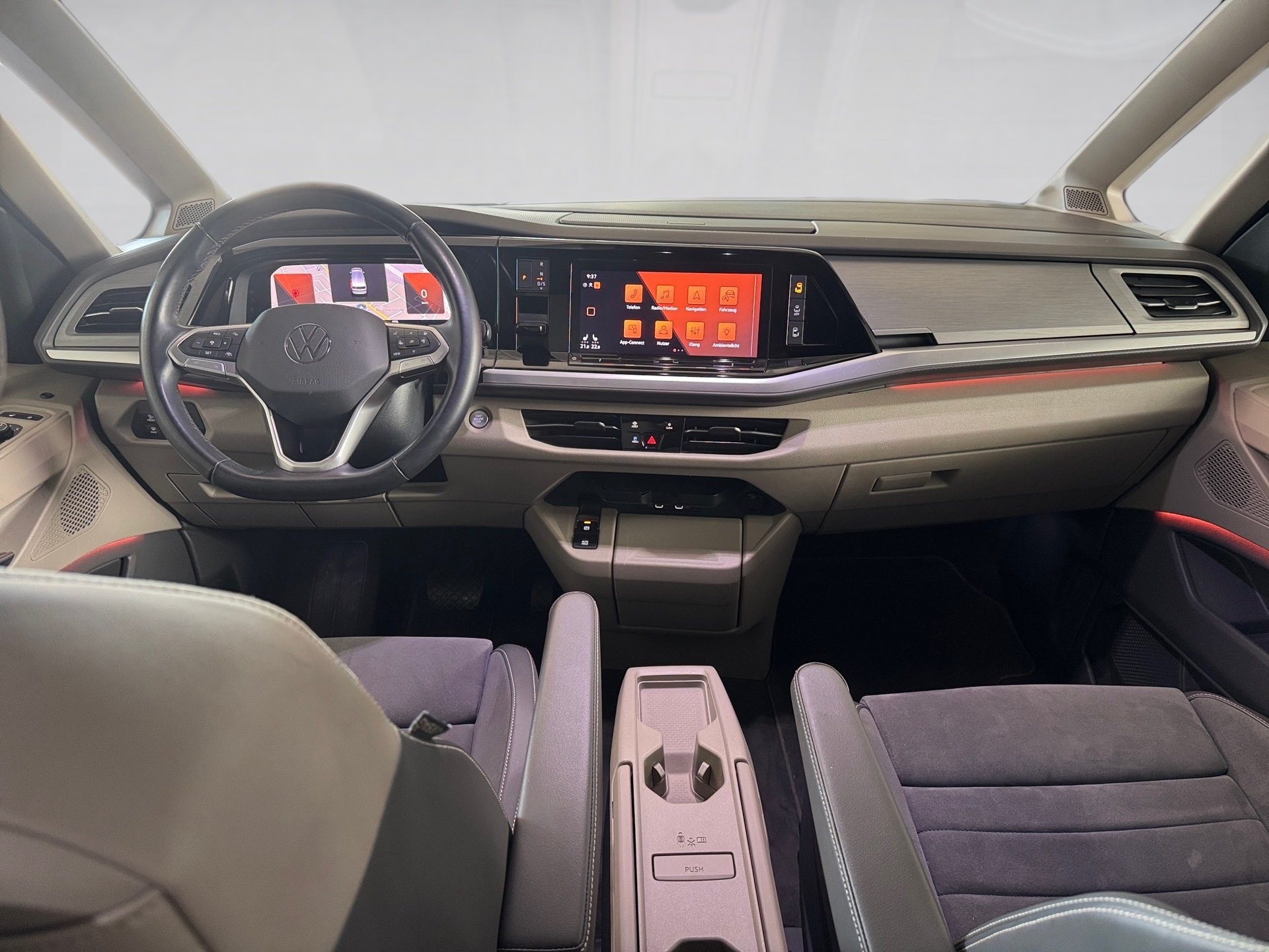 T7 Multivan EDITION TSI DSG+ALU 18+AHK+LED-MATRIX+HUD+TRAVEL ASSIST+RÜCKFAHRKAMERA