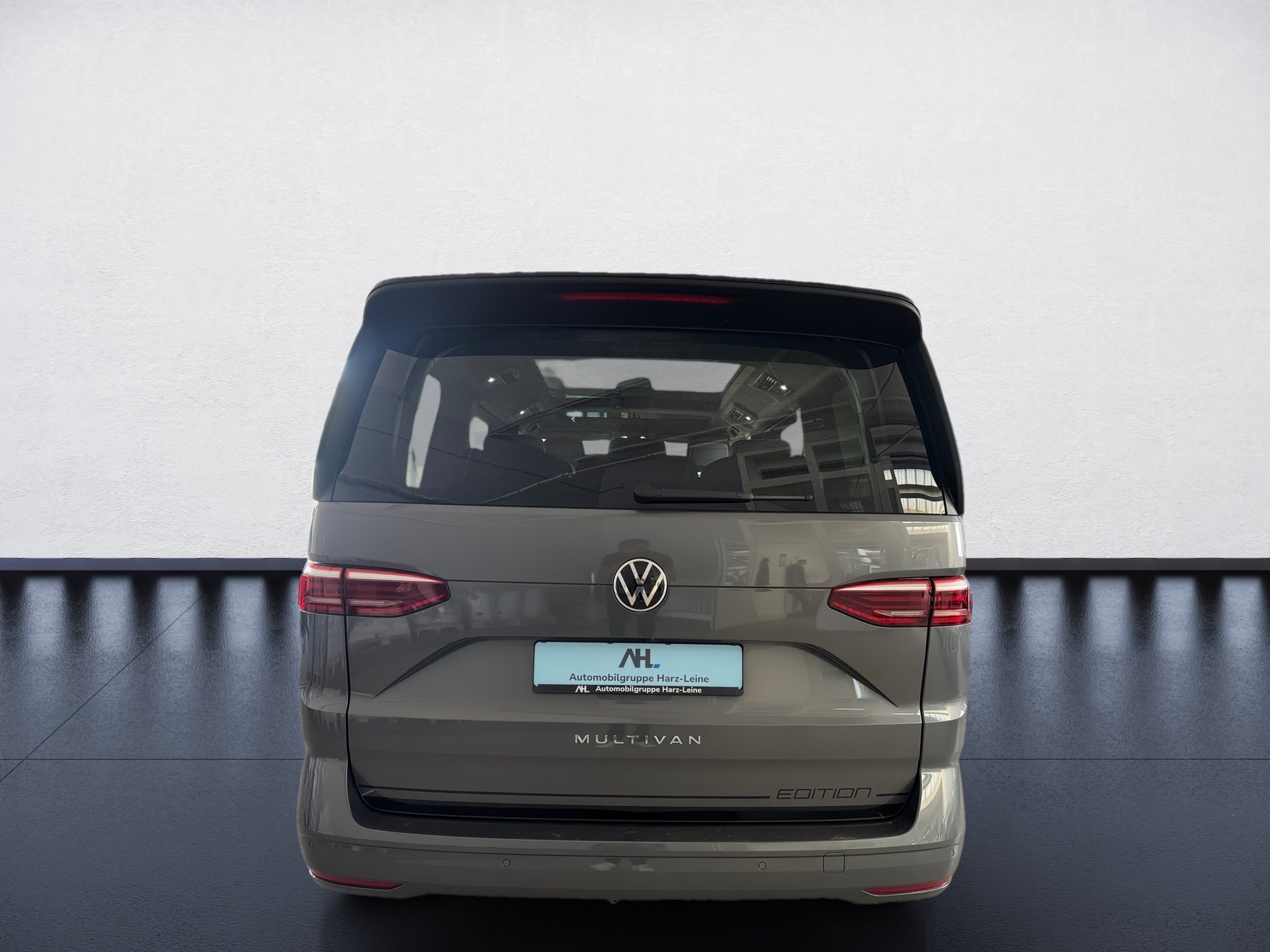 T7 Multivan EDITION TSI DSG+ALU 18+AHK+LED-MATRIX+HUD+TRAVEL ASSIST+RÜCKFAHRKAMERA