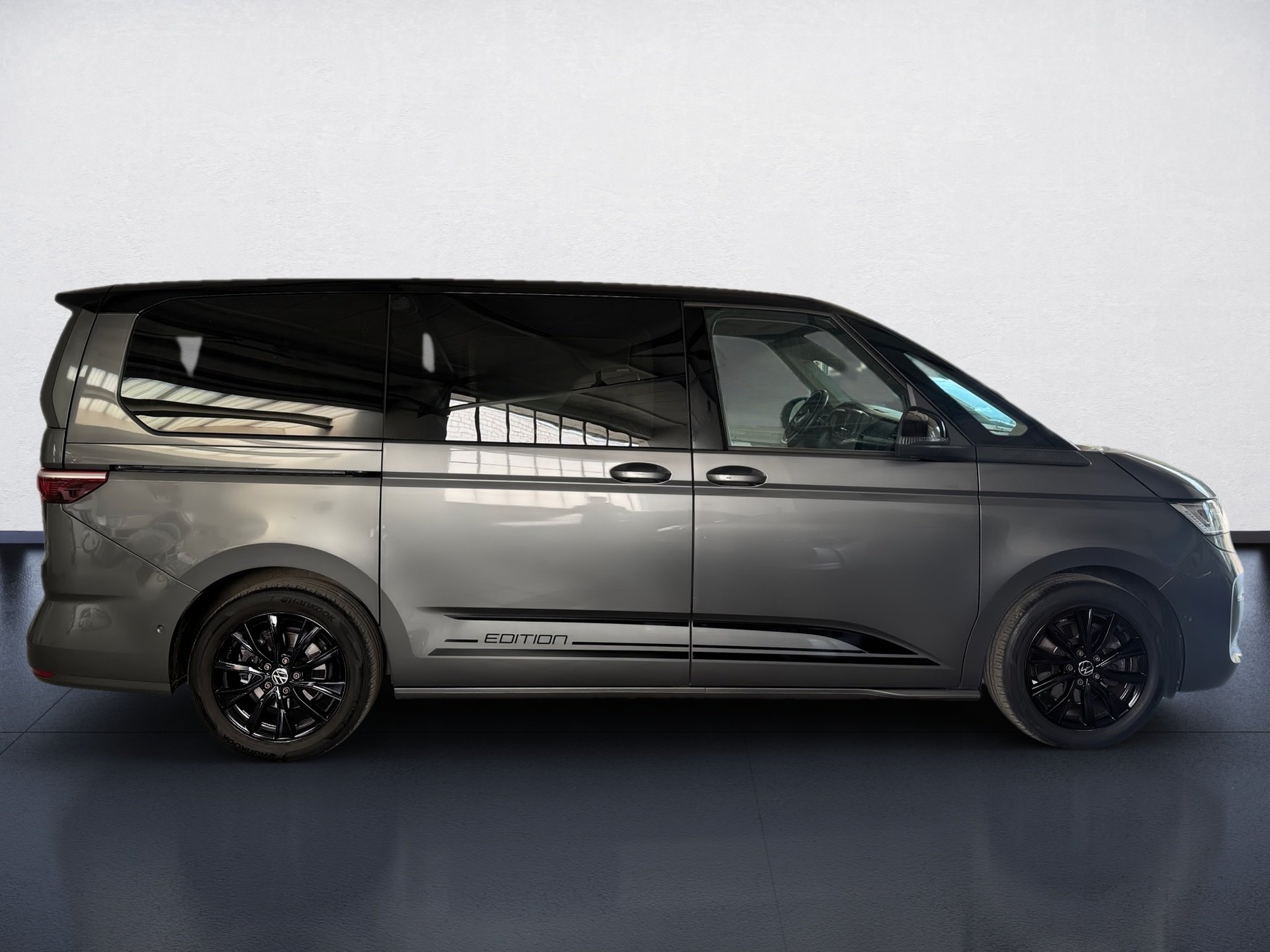 T7 Multivan EDITION TSI DSG+ALU 18+AHK+LED-MATRIX+HUD+TRAVEL ASSIST+RÜCKFAHRKAMERA