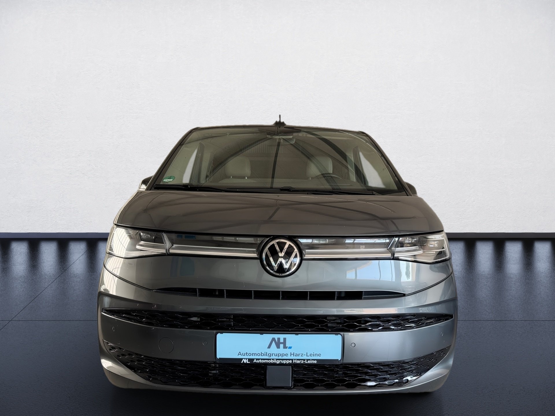 T7 Multivan EDITION TSI DSG+ALU 18+AHK+LED-MATRIX+HUD+TRAVEL ASSIST+RÜCKFAHRKAMERA