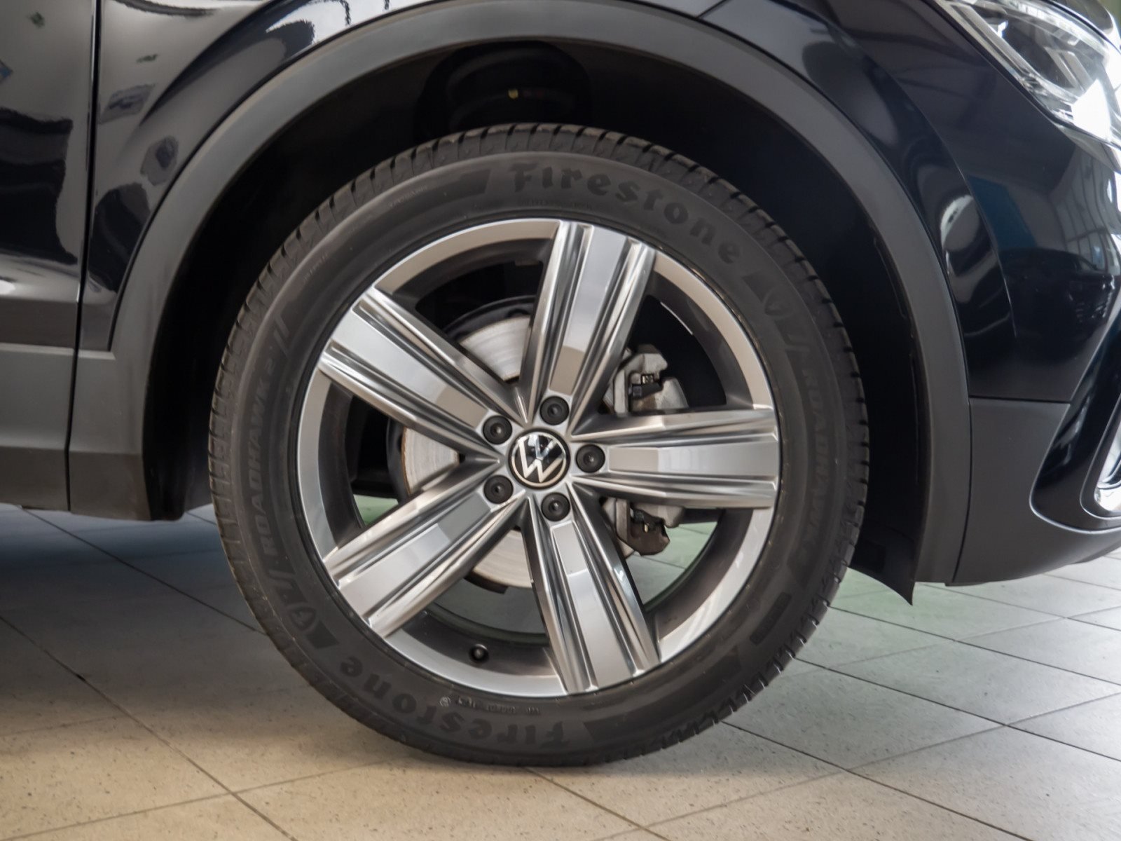 Tiguan Allspace ELEGANCE TDI DSG+ACC+RÜCKFAHRKAMERA+APPCONNECT+LED+HEAD UP DISPLAY+KOMFORT