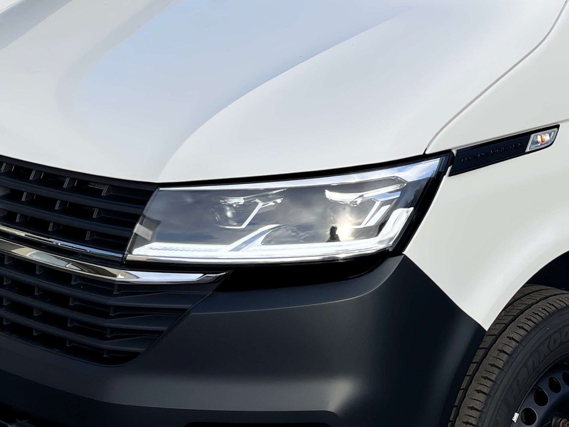 Transporter Kasten TDI DSG+RÜCKFAHRKAMERA+AHK+SITZHEIZUNG+NAVI+LED+APP CONNECT+TEMPOMAT