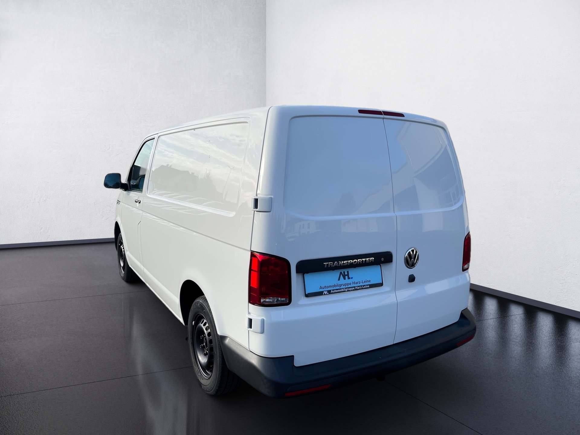 Transporter Kasten TDI DSG+RÜCKFAHRKAMERA+AHK+SITZHEIZUNG+NAVI+LED+APP CONNECT+TEMPOMAT