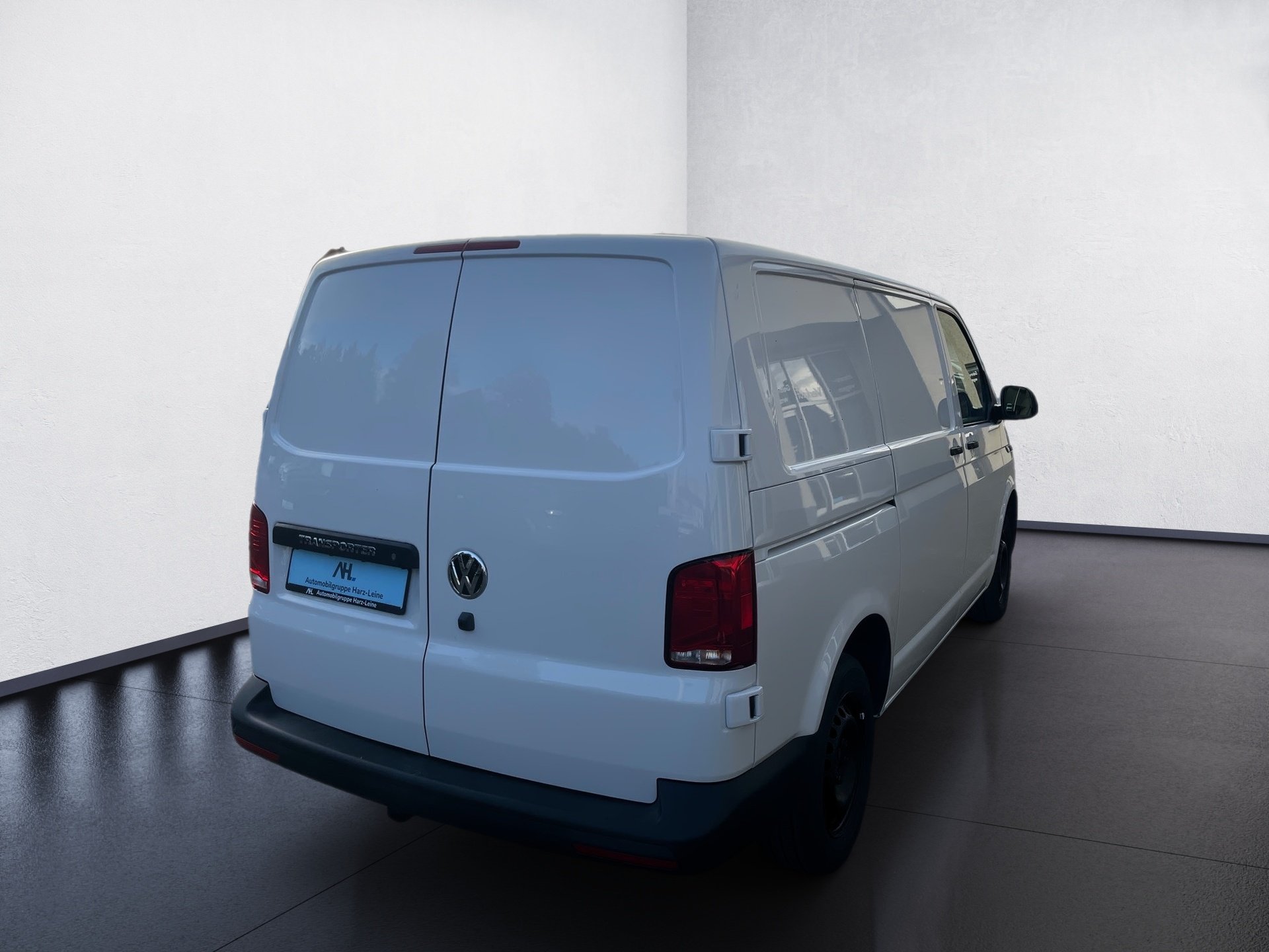 Transporter Kasten TDI DSG+RÜCKFAHRKAMERA+AHK+SITZHEIZUNG+NAVI+LED+APP CONNECT+TEMPOMAT