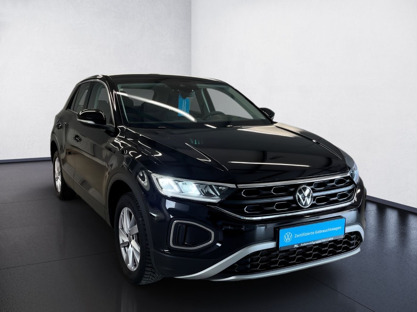 T-ROC TDI+SITZHEIZUNG+ACC+LED+EINPARKHILFE+KLIMA+APP CONNECT+WINTERPAKET+USB