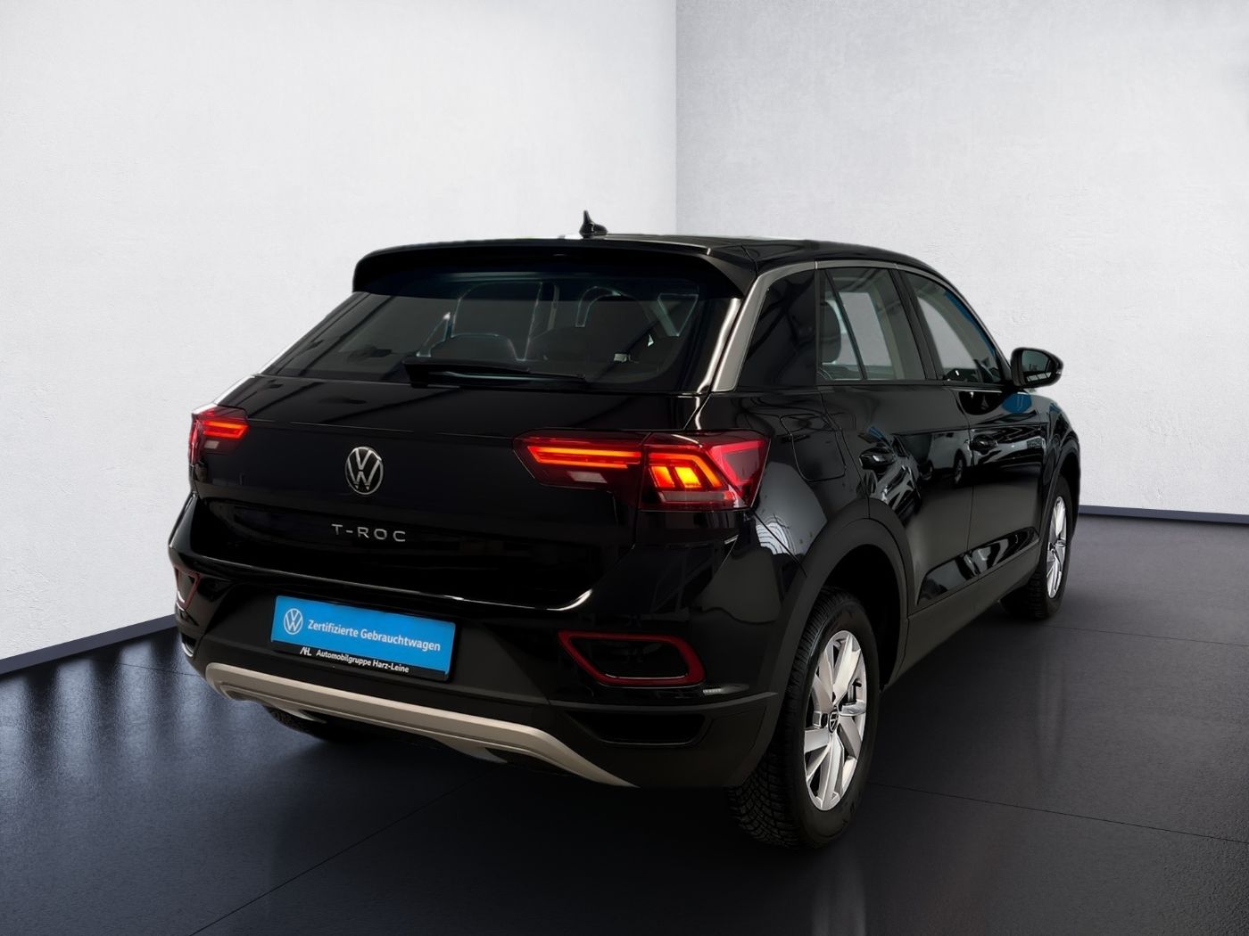 T-ROC TDI+SITZHEIZUNG+ACC+LED+EINPARKHILFE+KLIMA+APP CONNECT+WINTERPAKET+USB