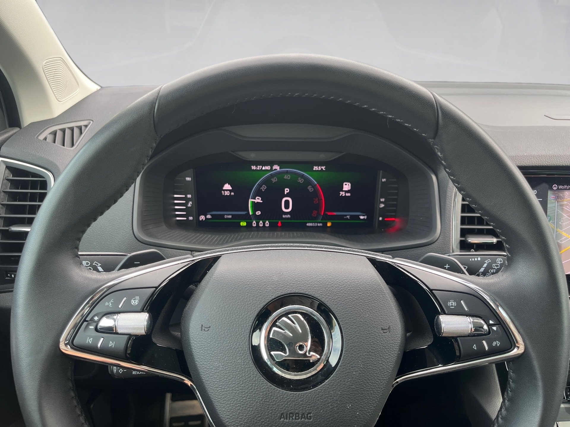 Karoq AMBITION TSI+ALU 17+RÜCKFAHRKAMERA+ACC+AHK+SPRACHSTEUERUNG+LED