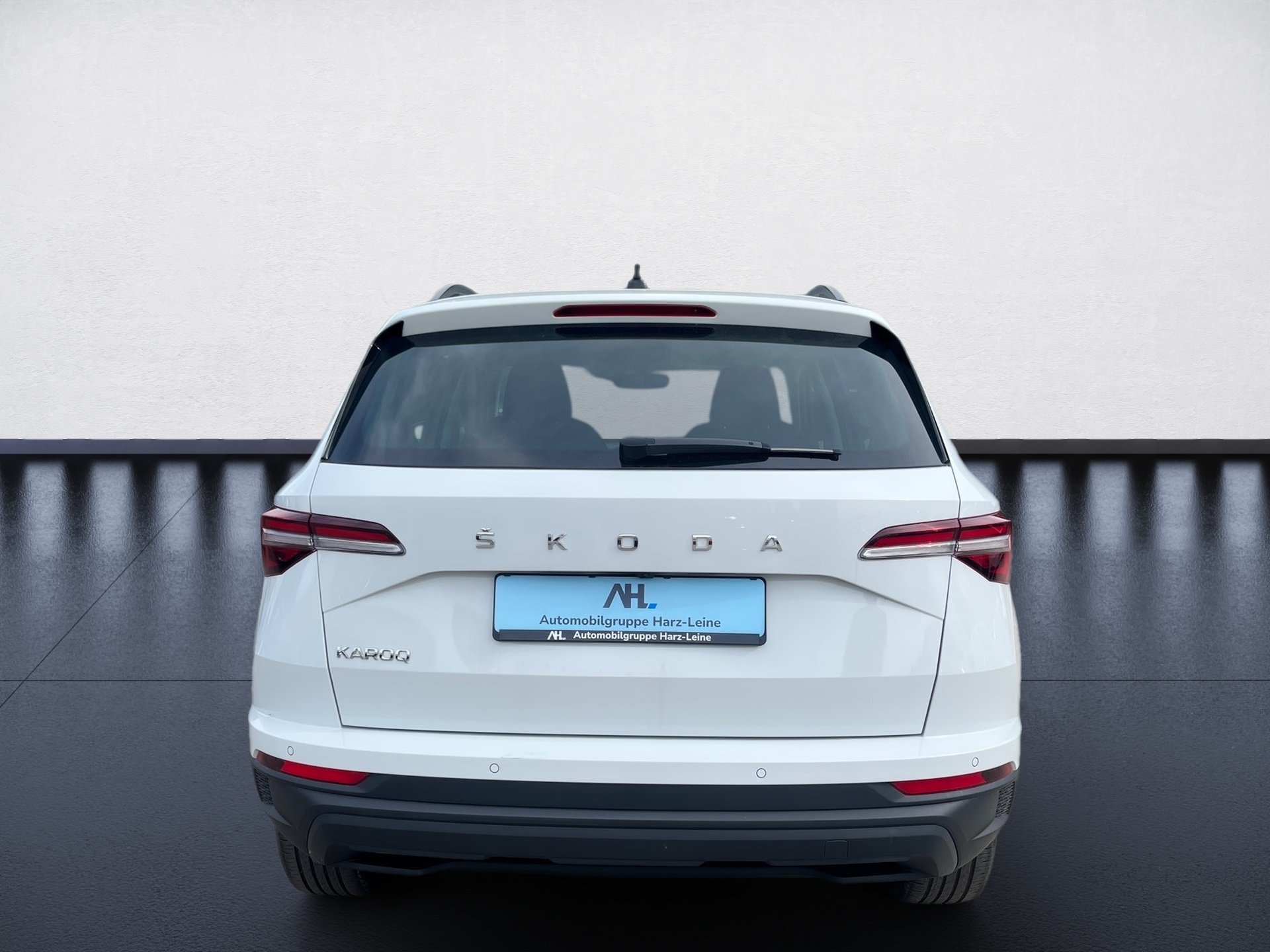 Karoq AMBITION TSI+ALU 17+RÜCKFAHRKAMERA+ACC+AHK+SPRACHSTEUERUNG+LED